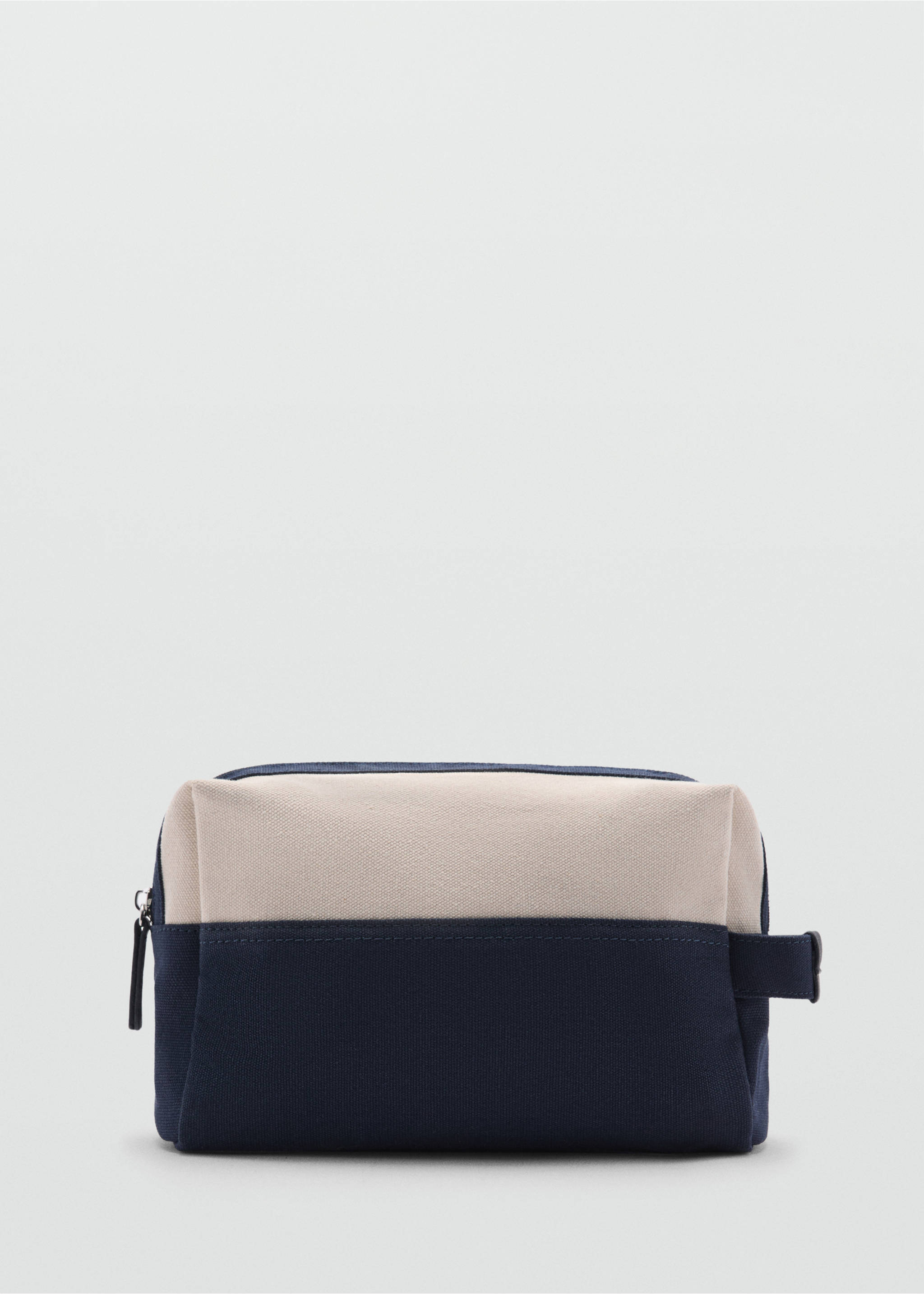 Textured cotton cosmetic bag - Article without model, Off White. Ref: 77090610-00.