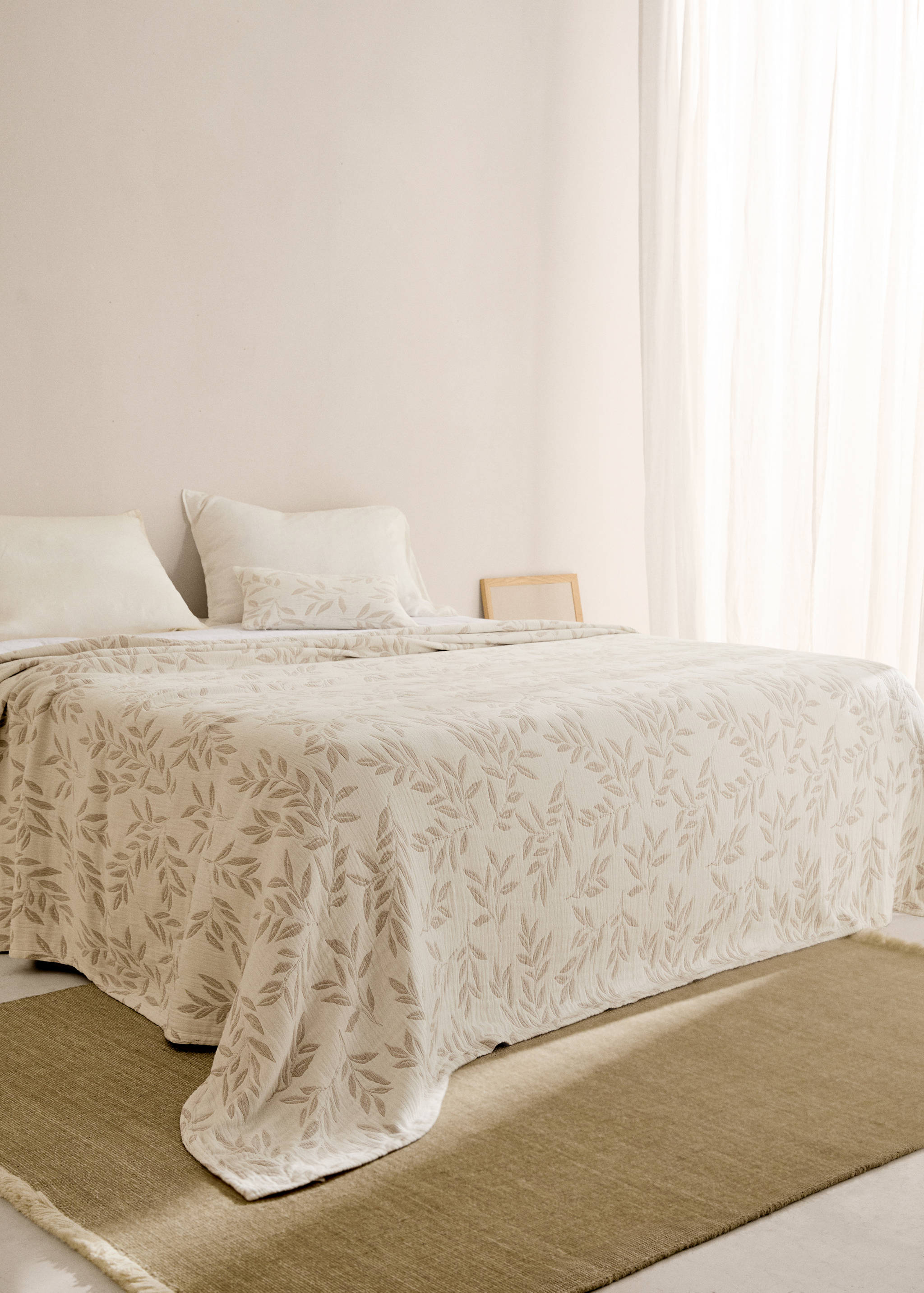 100% cotton floral-print quilt - General plane