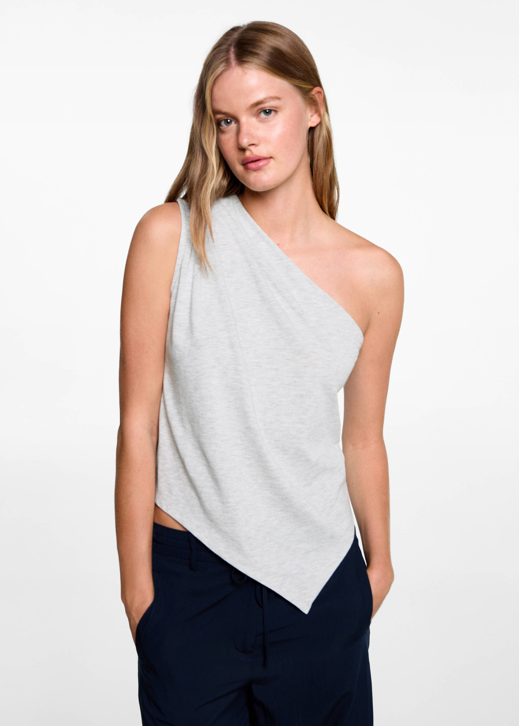 Top motif asymétrique - Plan moyen