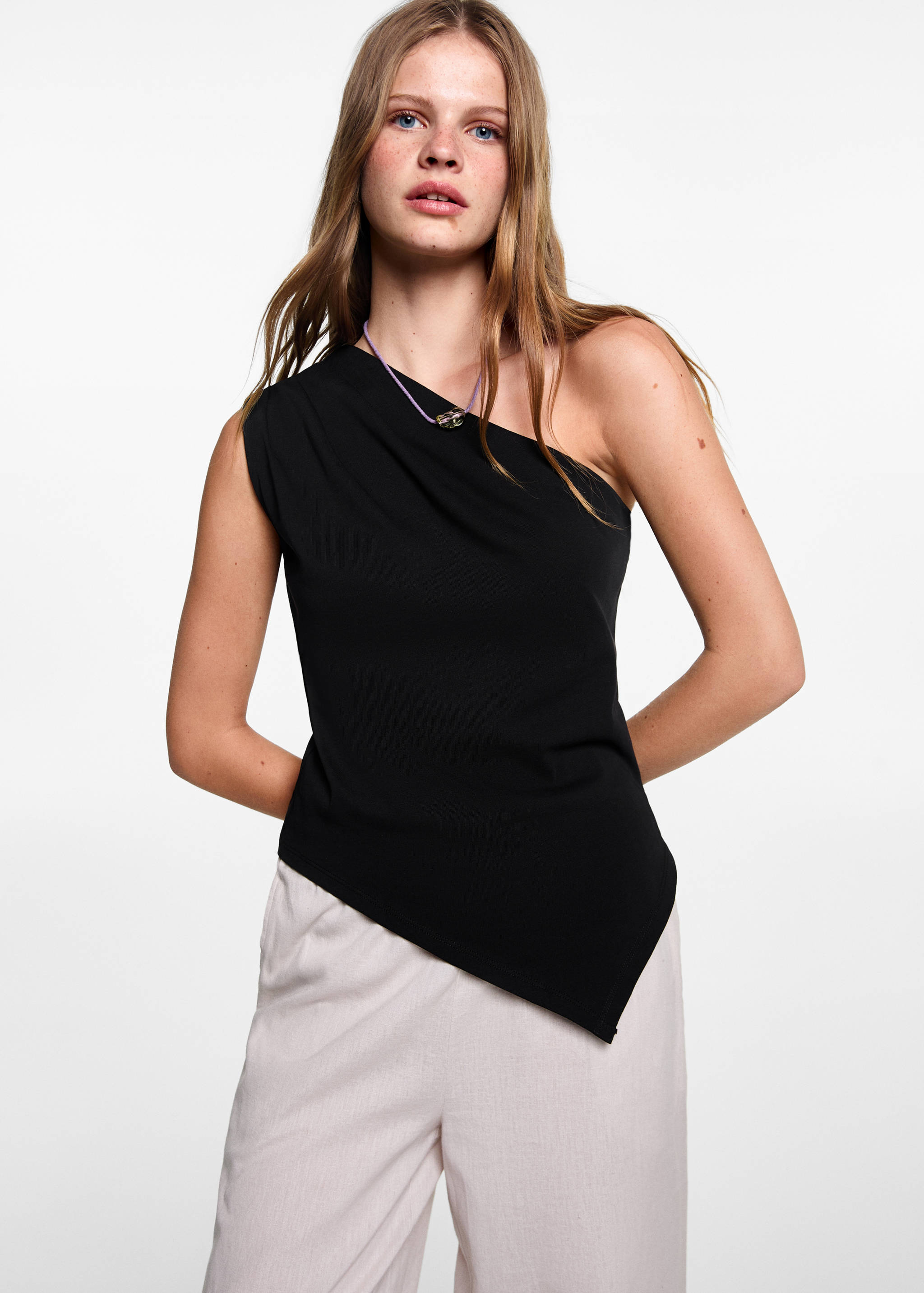 Top motif asymétrique - Plan moyen