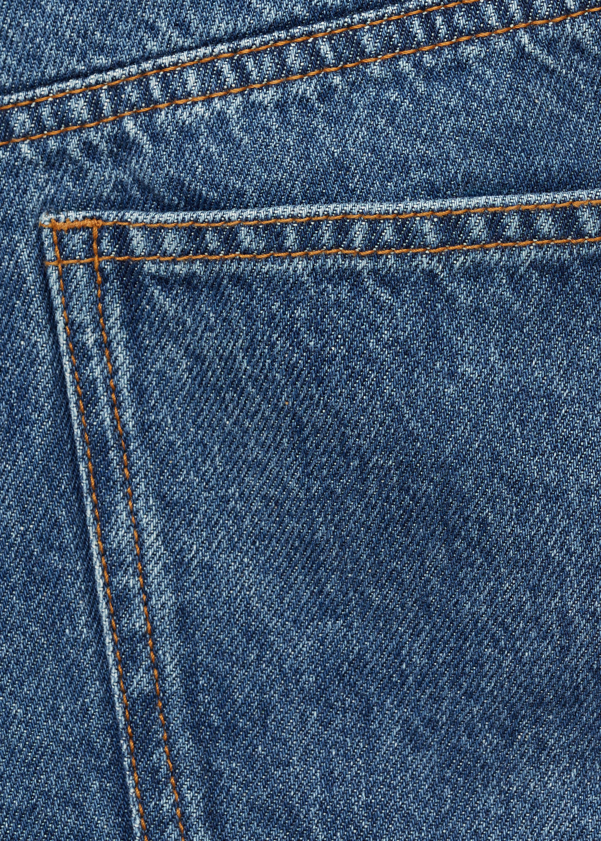 Jeansshorts mit ausgefranstem Saum - Detail des Artikels 0