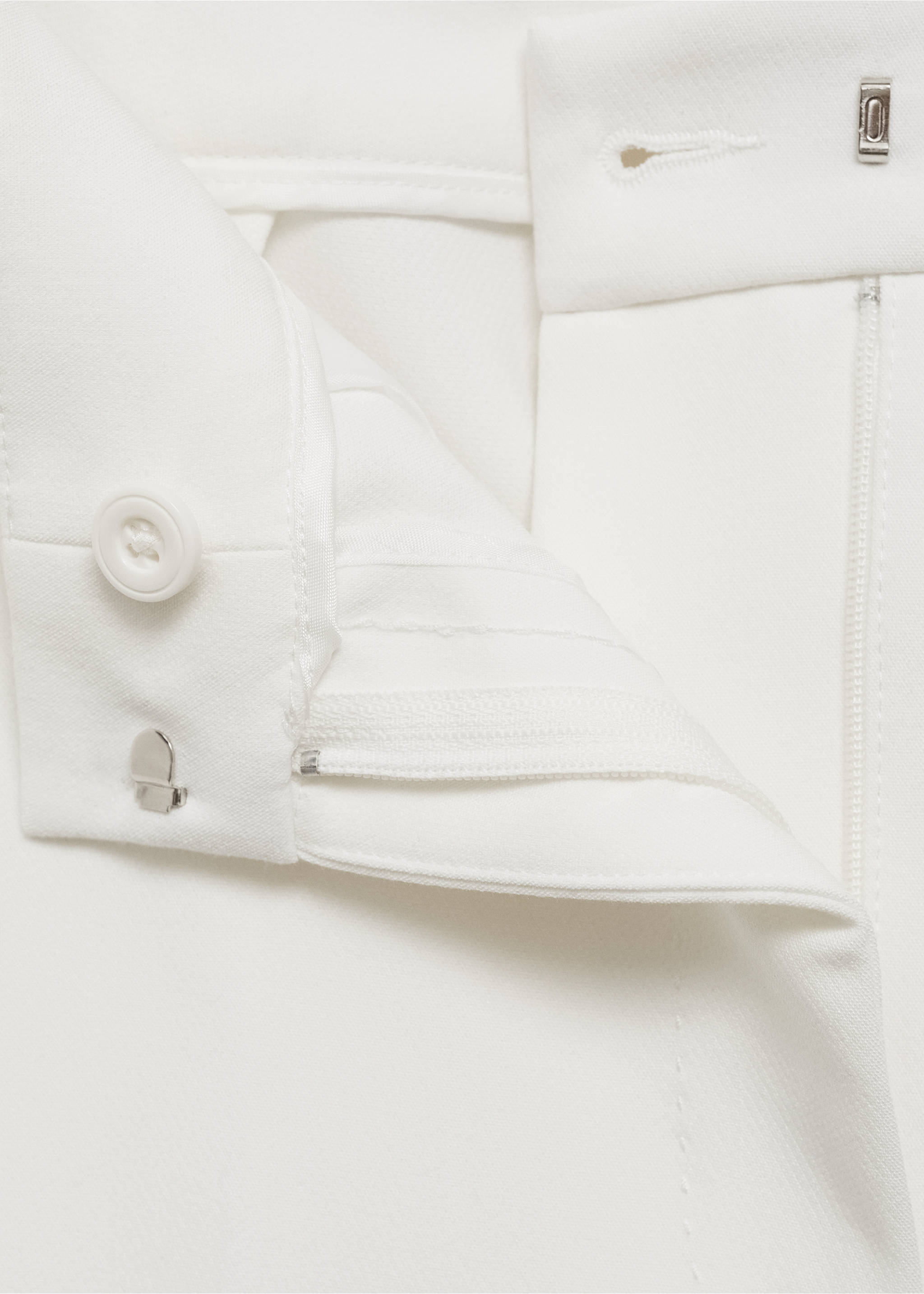 Straight-fit pleated trousers - Details of the article 8, White. Ref: 77090642-00.