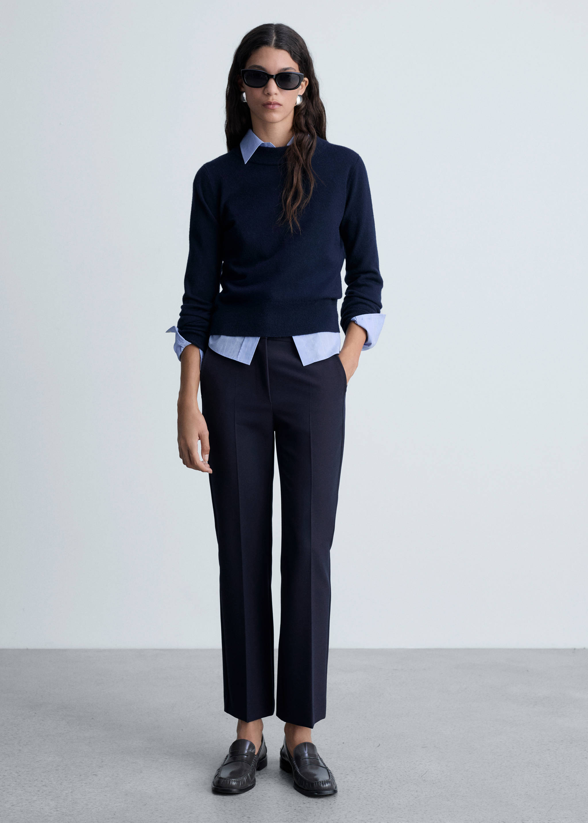 Straight-fit pleated trousers - General plane