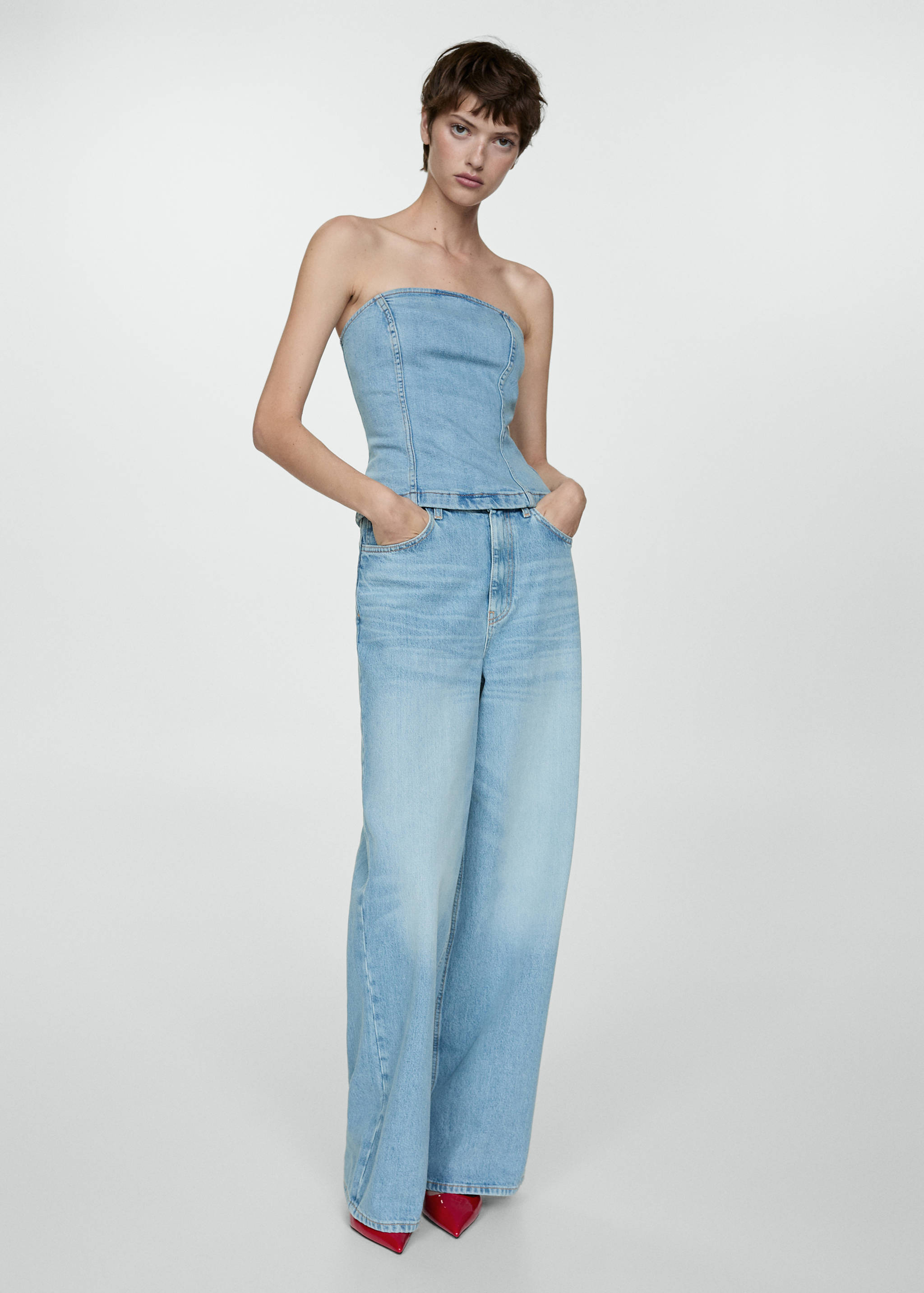 Patent-effect stiletto-heel shoes - General plane