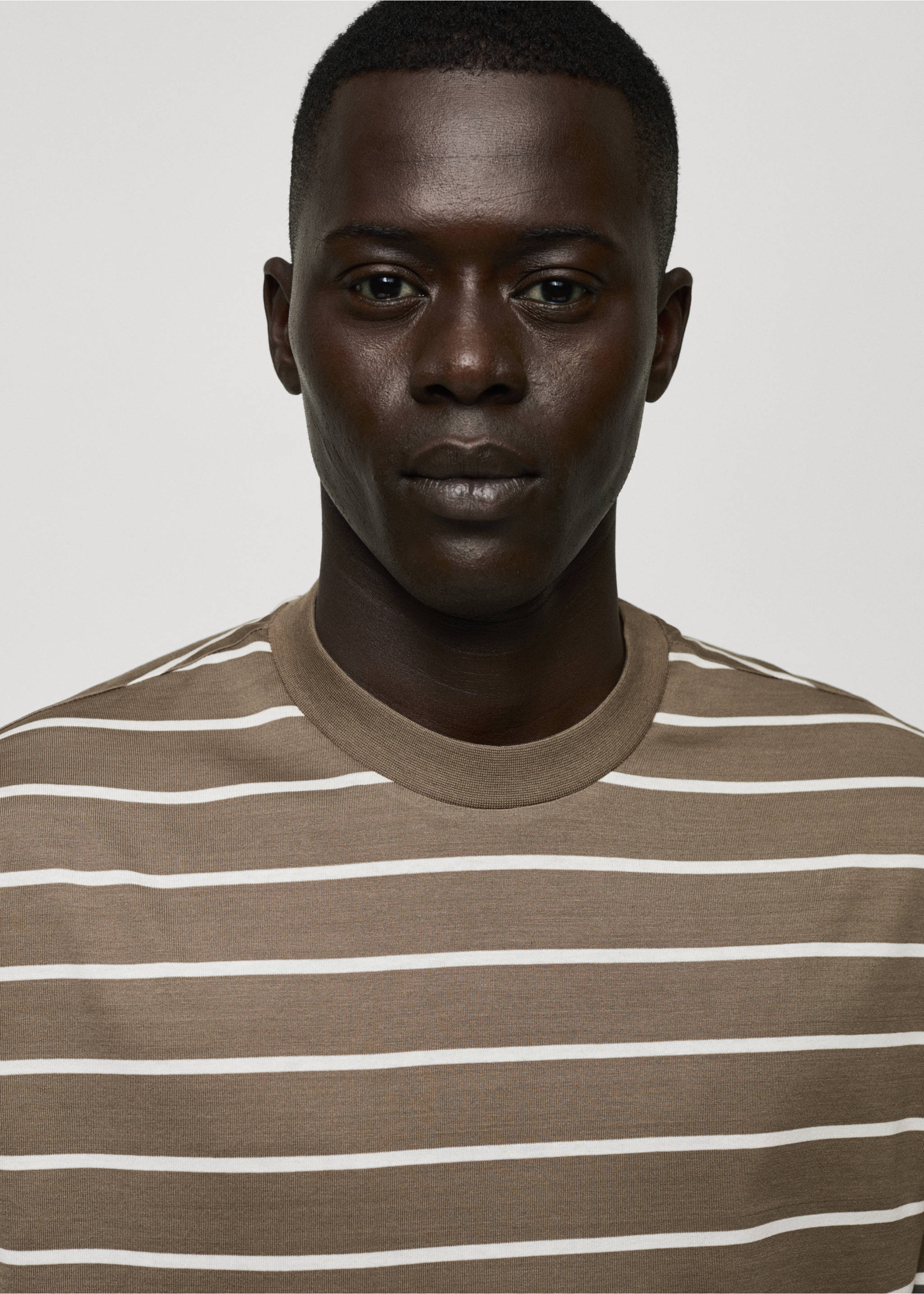 Striped cotton T-shirt - Details of the article 1, Khaki. Ref: 77092537-00.