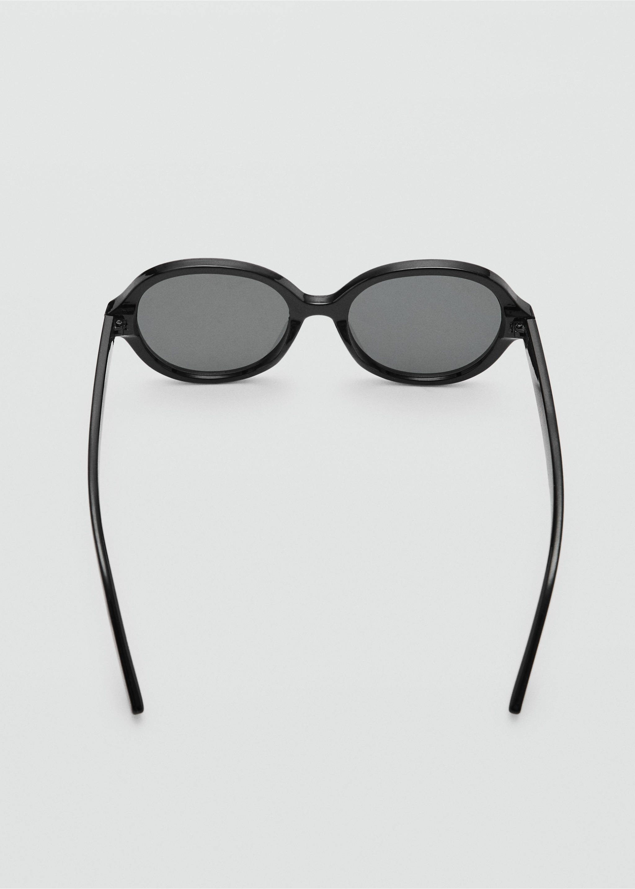 Round-framed sunglasses - Details of the article 1, Black. Ref: 77092538-00.