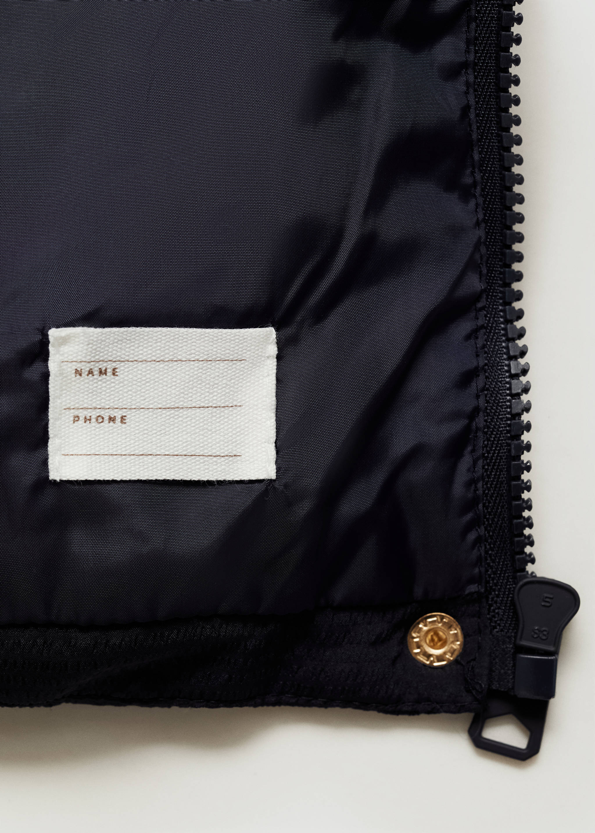 Bodywarmer met capuchon - Detail van het artikel 0