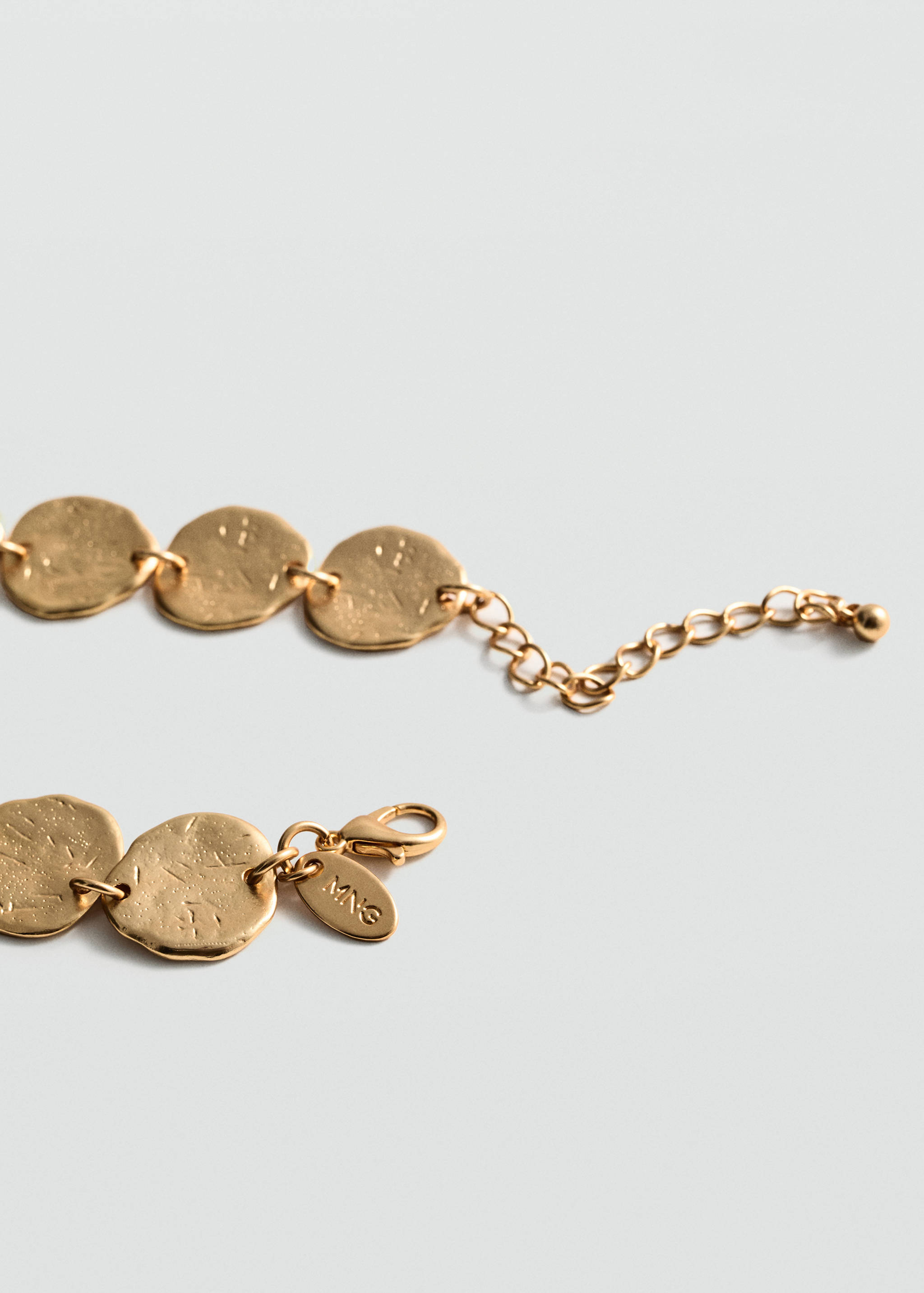 Coin charm necklace - Details of the article 1
