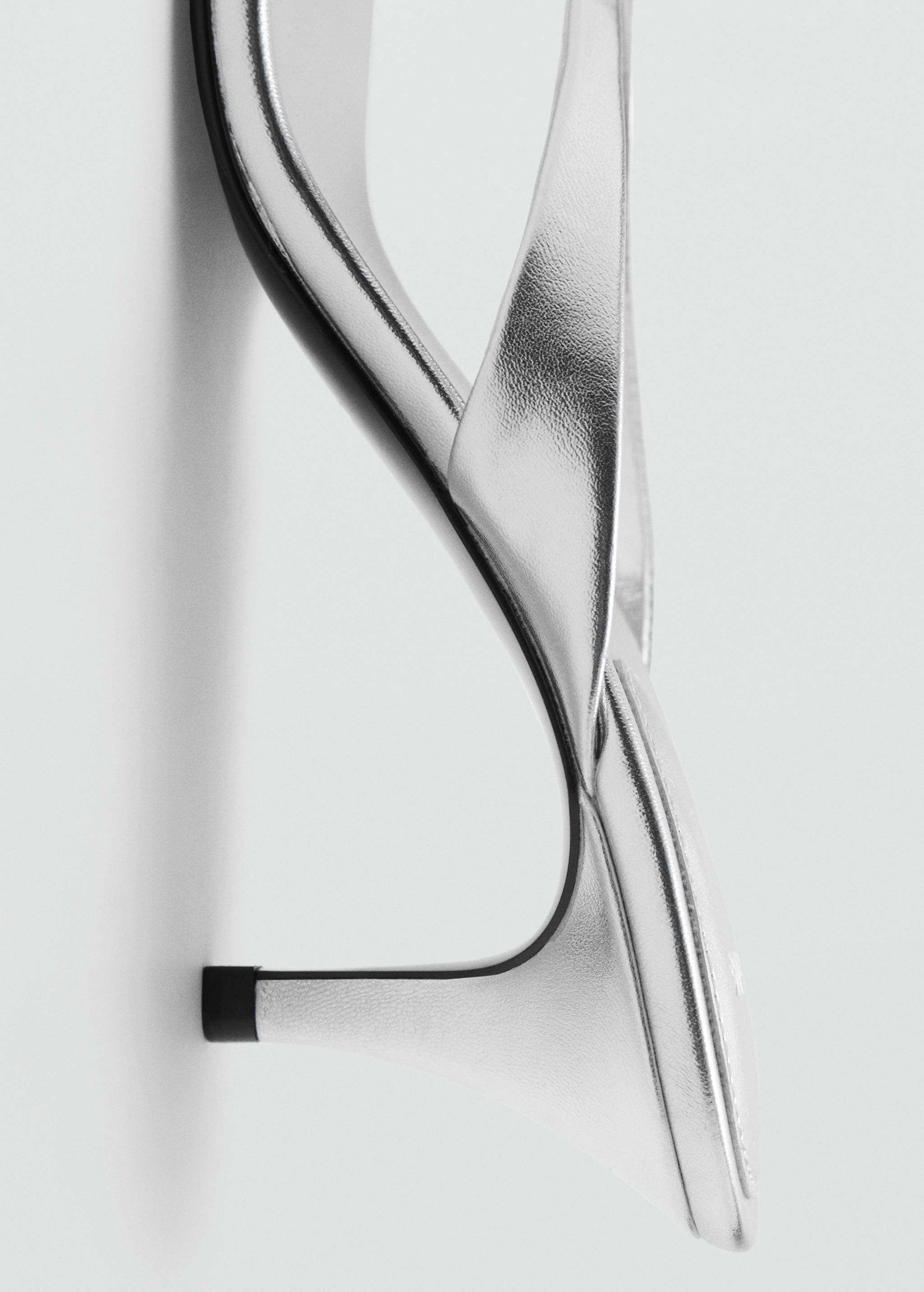 Metallic heel sandals - Details of the article 1