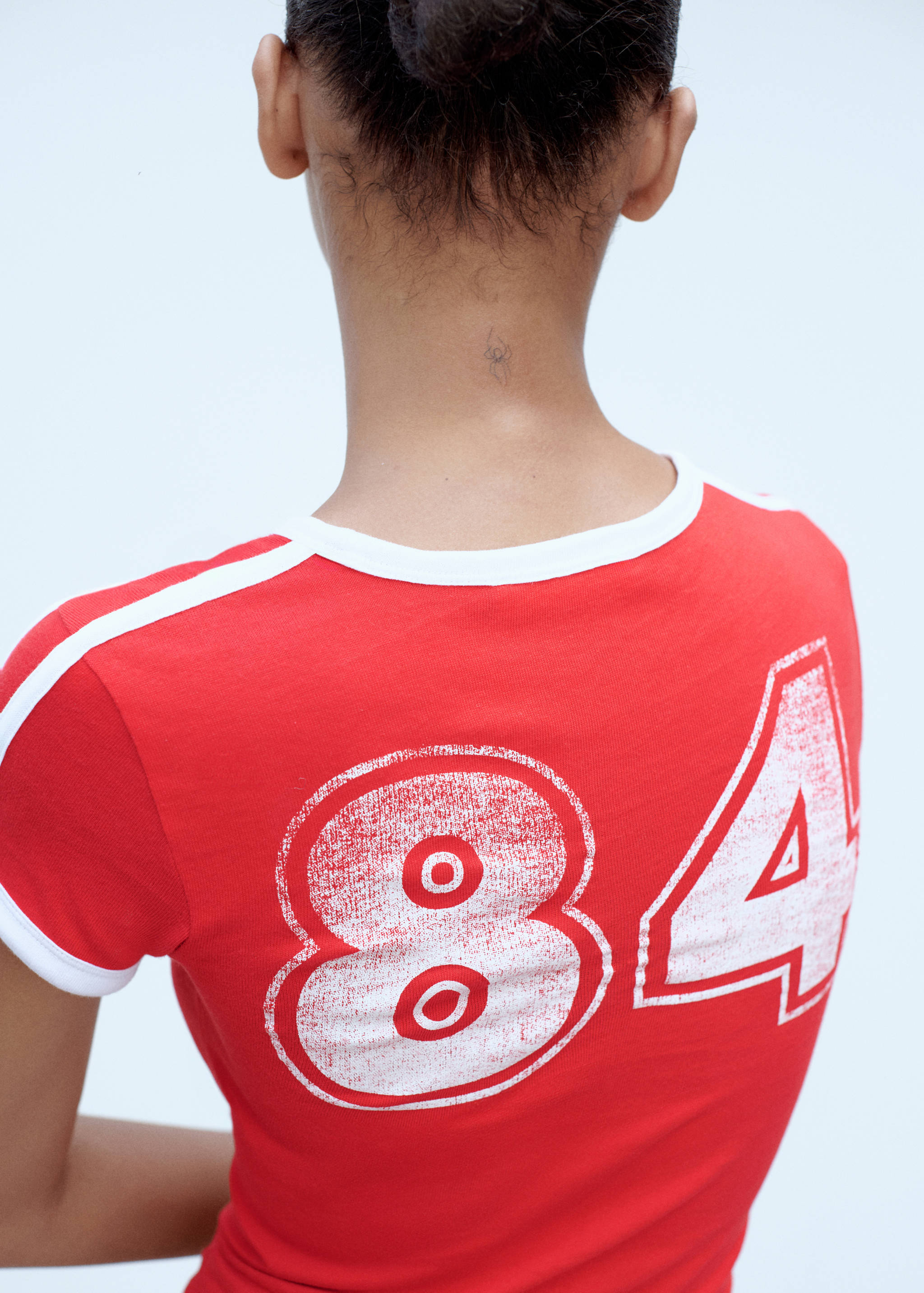 T-shirt maille bords contrastants - Verso de l’article