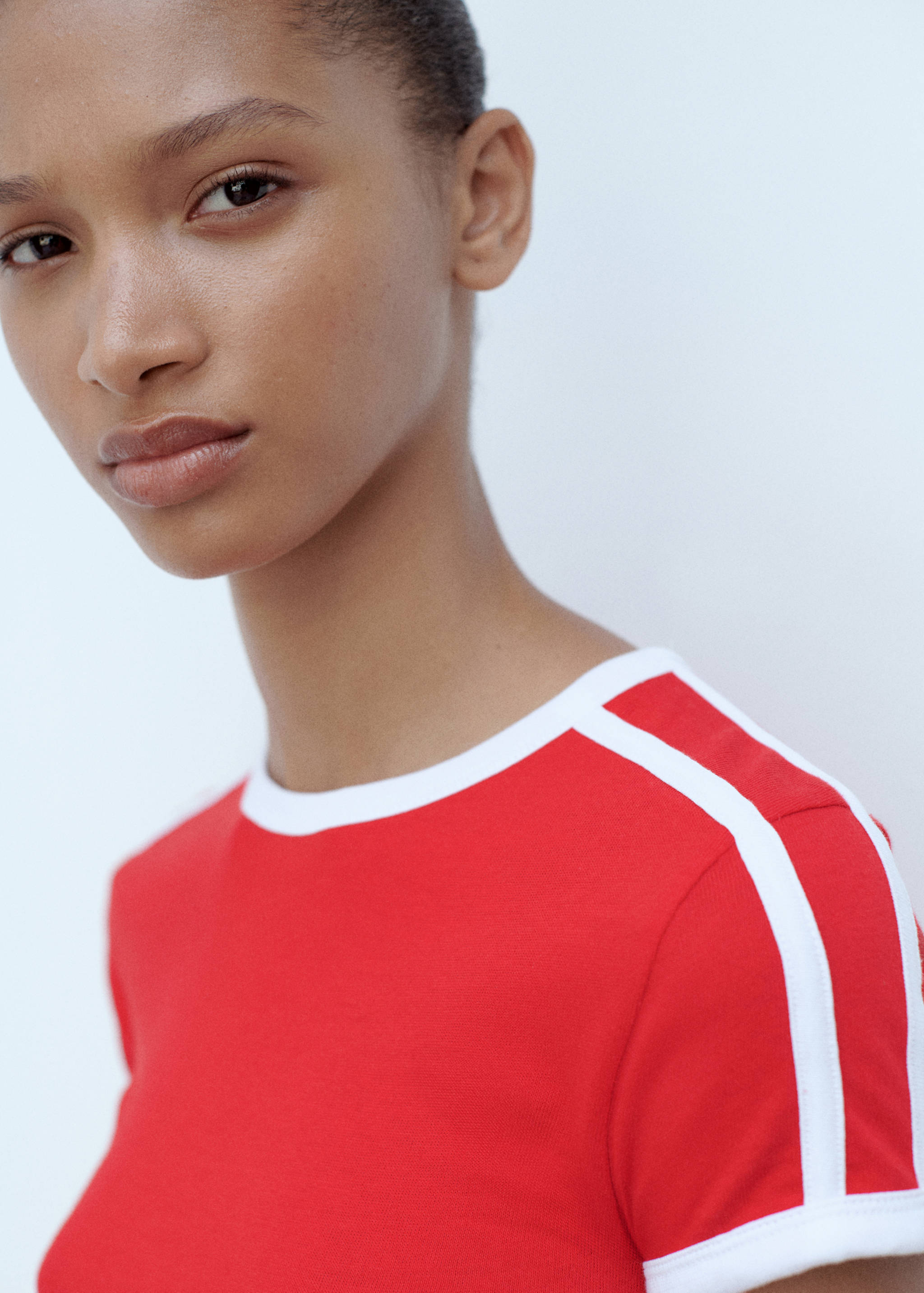 T-shirt maille bords contrastants - Détail de l'article 1