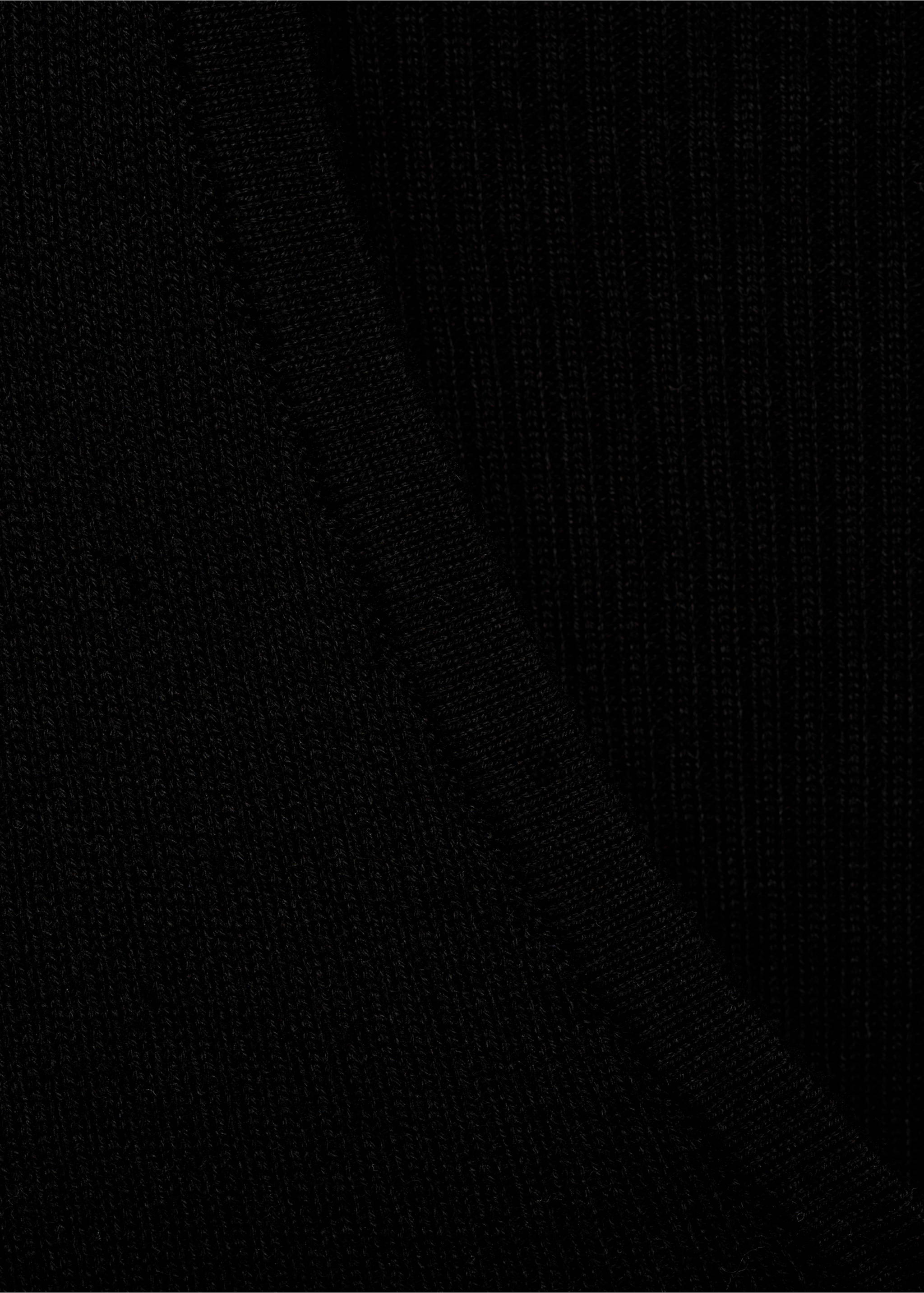 Strickjacke mit Knöpfen - Detail des Artikels 8, Schwarz. Ref: 77092932-00.