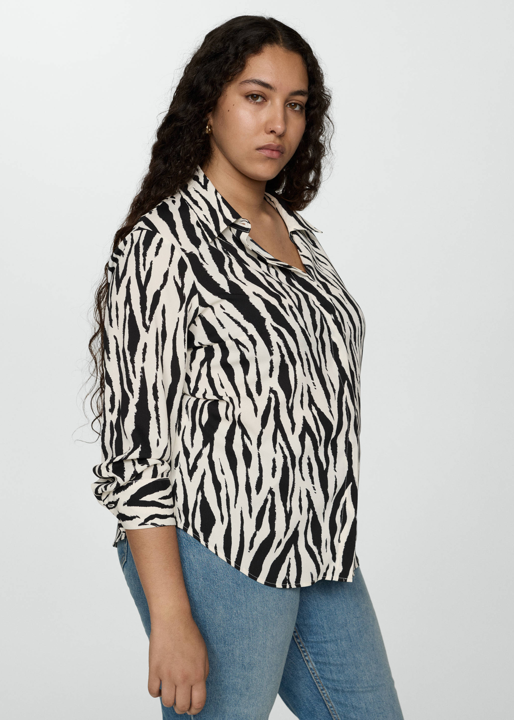 Fließendes Printhemd - Detail des Artikels 5