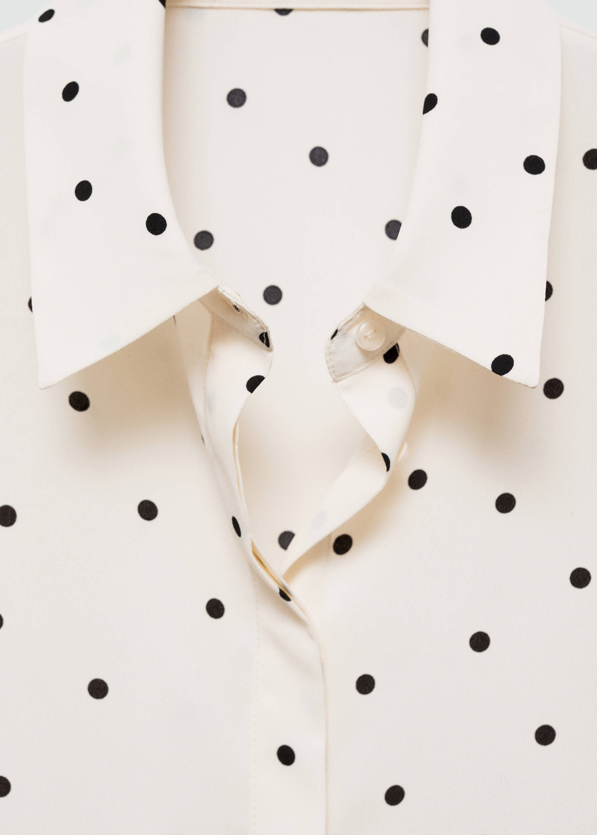 Fließendes Printhemd - Detail des Artikels 8