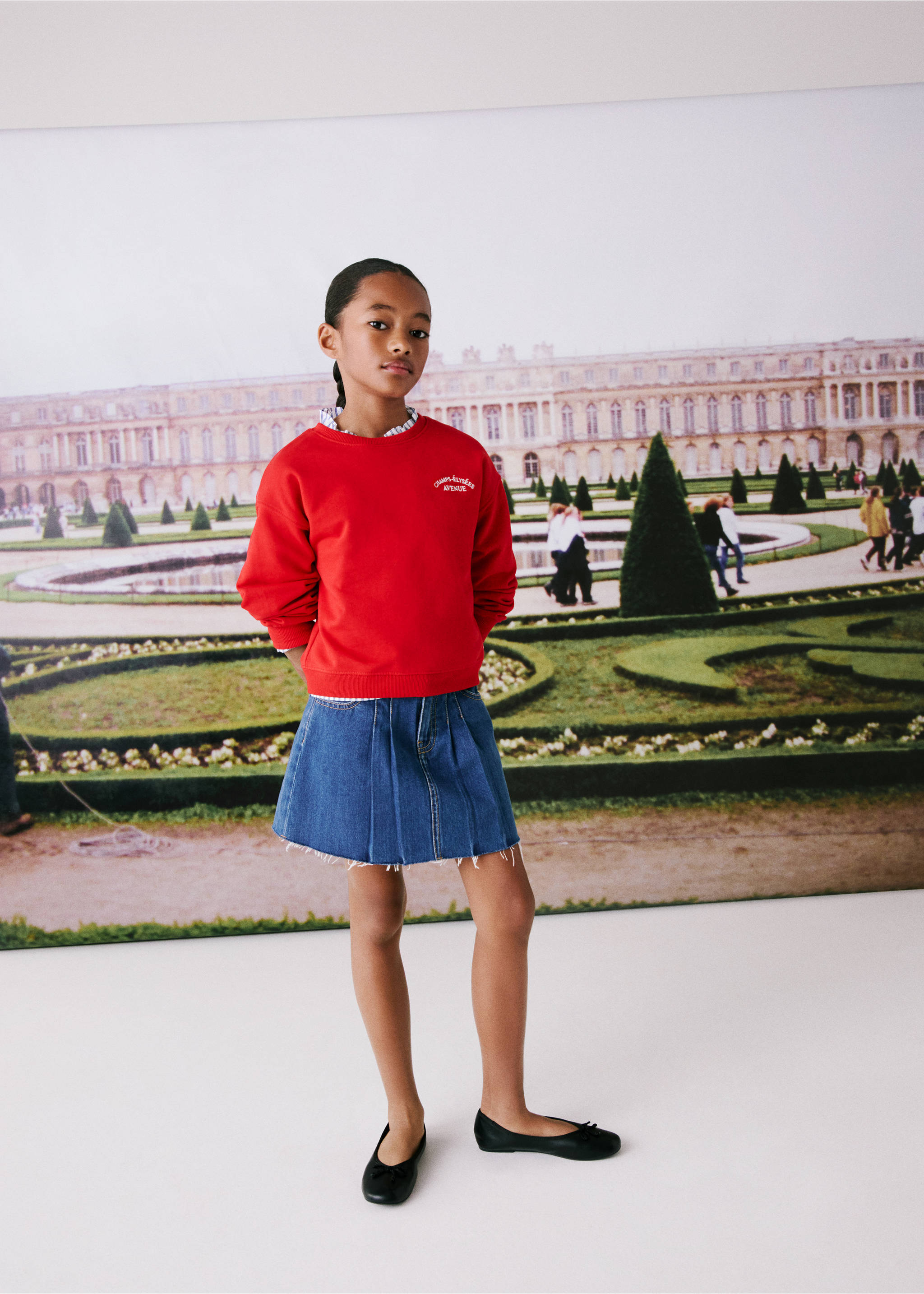 Pleated denim skirt - Details of the article 5, Dark Blue. Ref: 77093273-00.