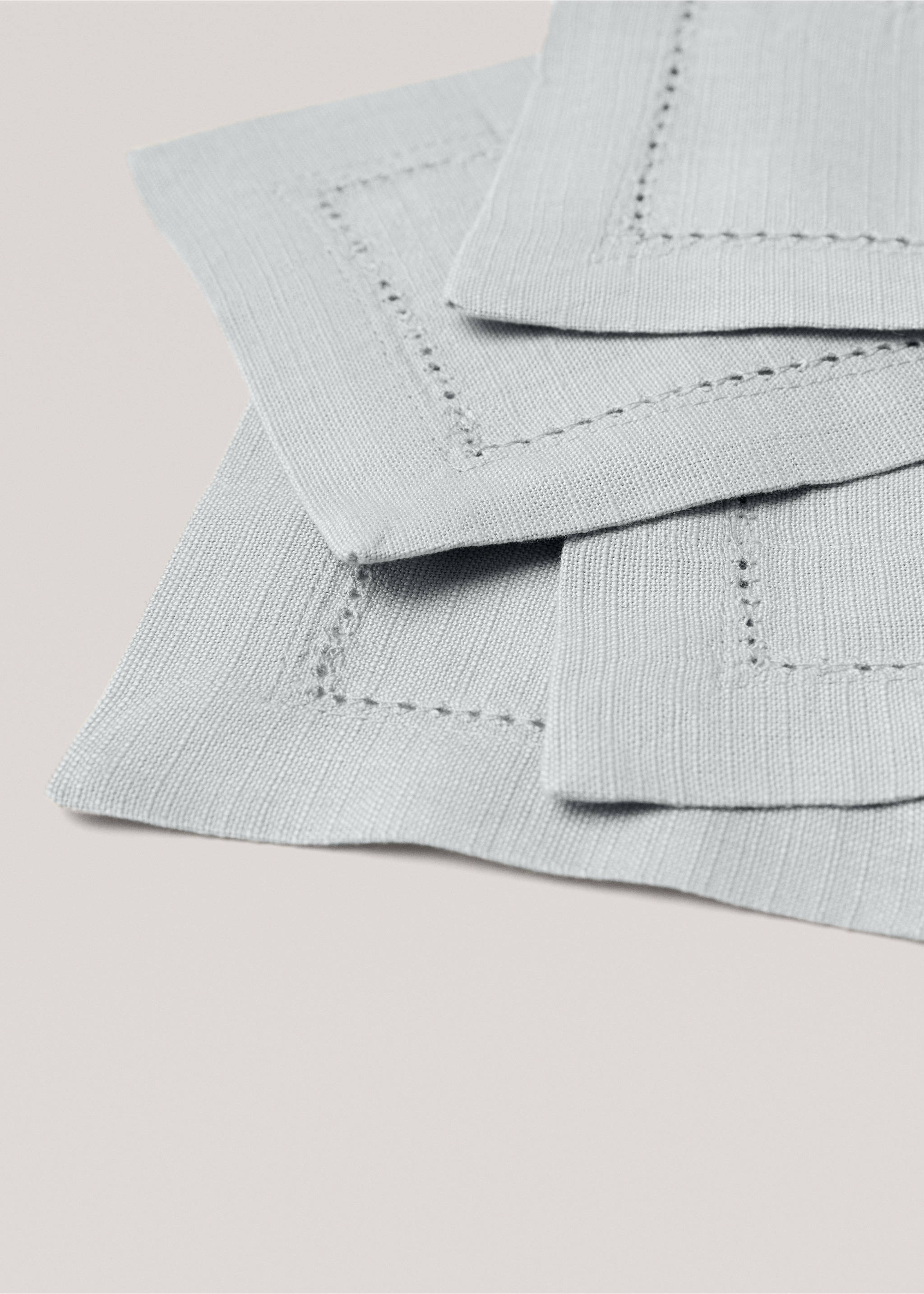 Cotton coaster with hemstitch detail - Details of the article 1, Aqua Green. Ref: 77093279-00.