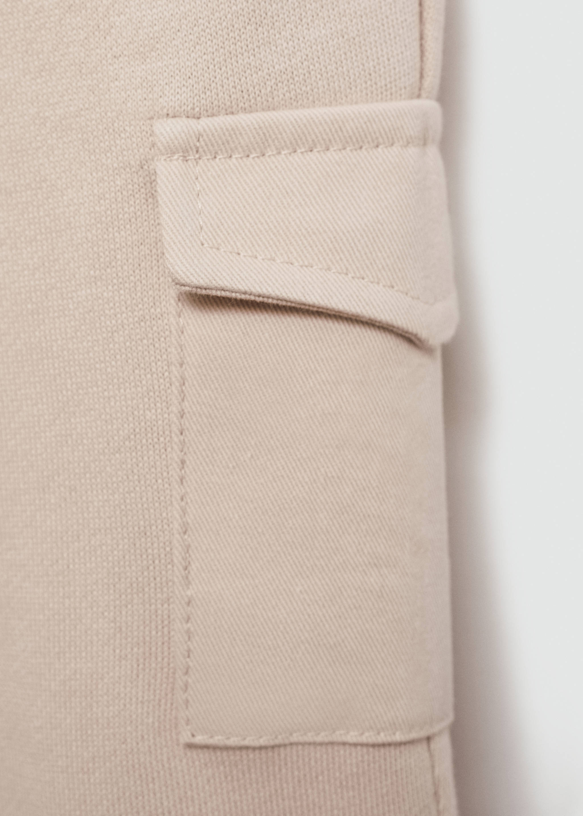 Cotton jogger cargo trousers - Details of the article 0