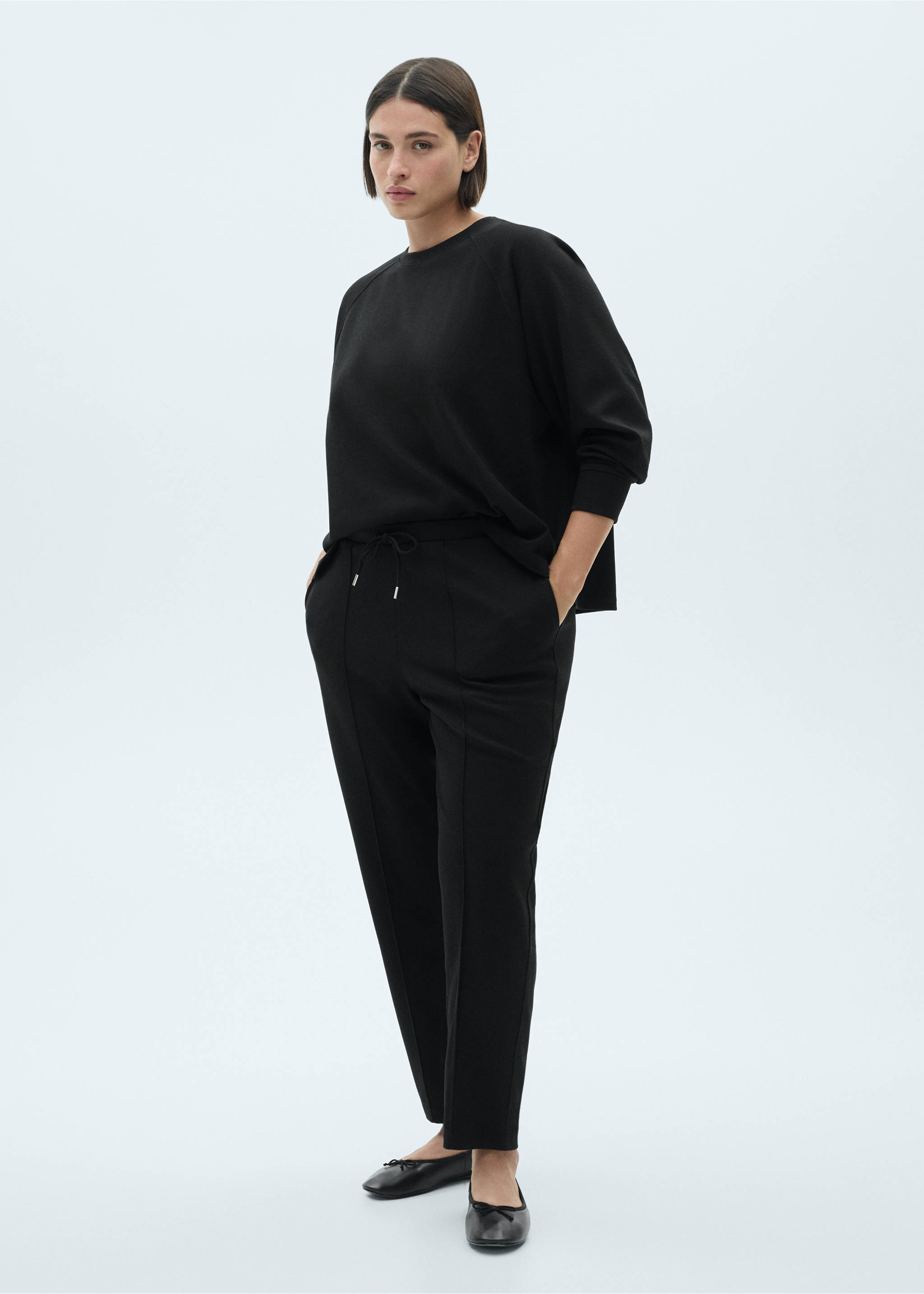 Sudadera costuras decorativas - Detalle del artículo 3, Negro. Ref: 77094014-00.