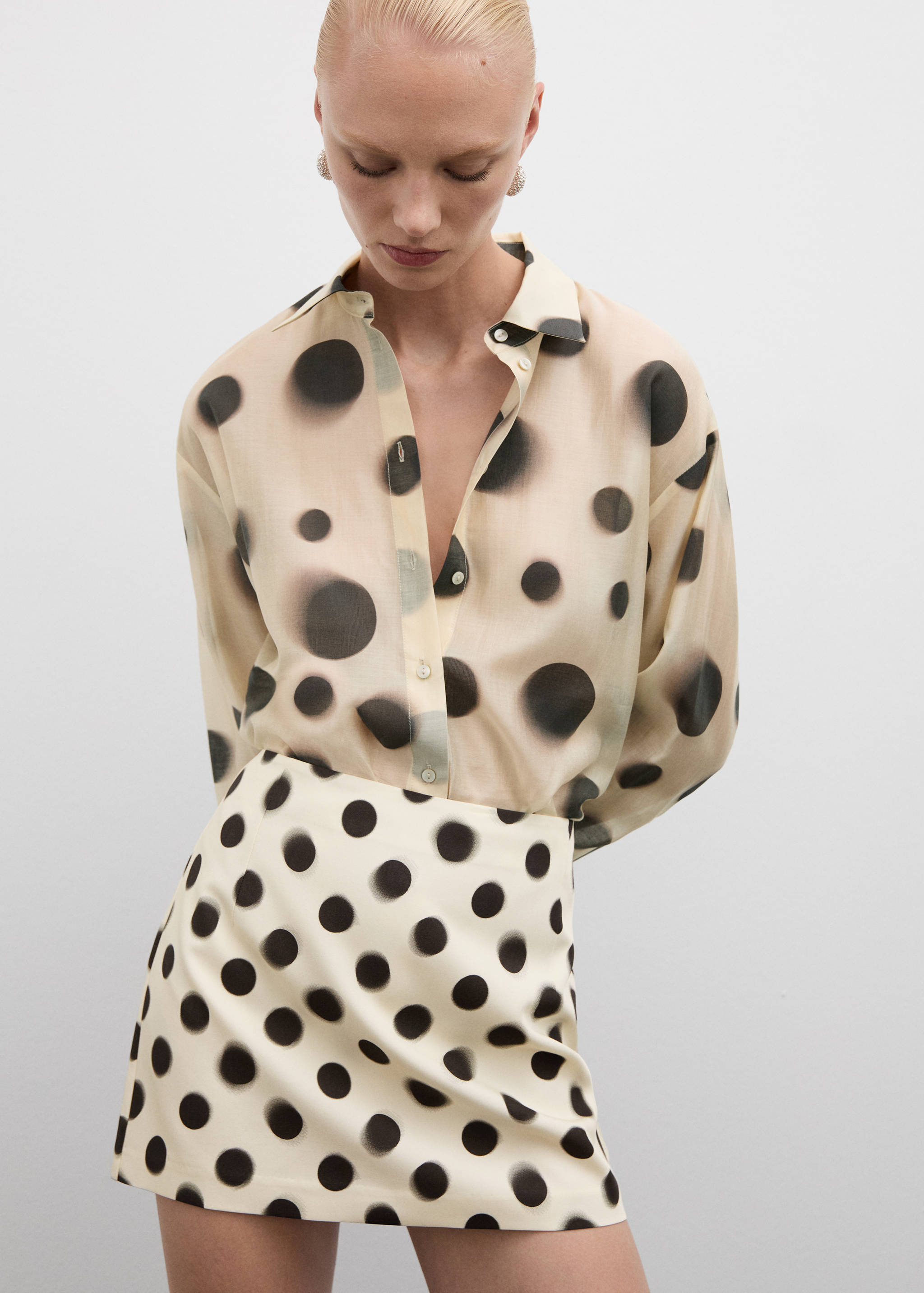 Polka-dot satin mini-skirt - Details of the article 1