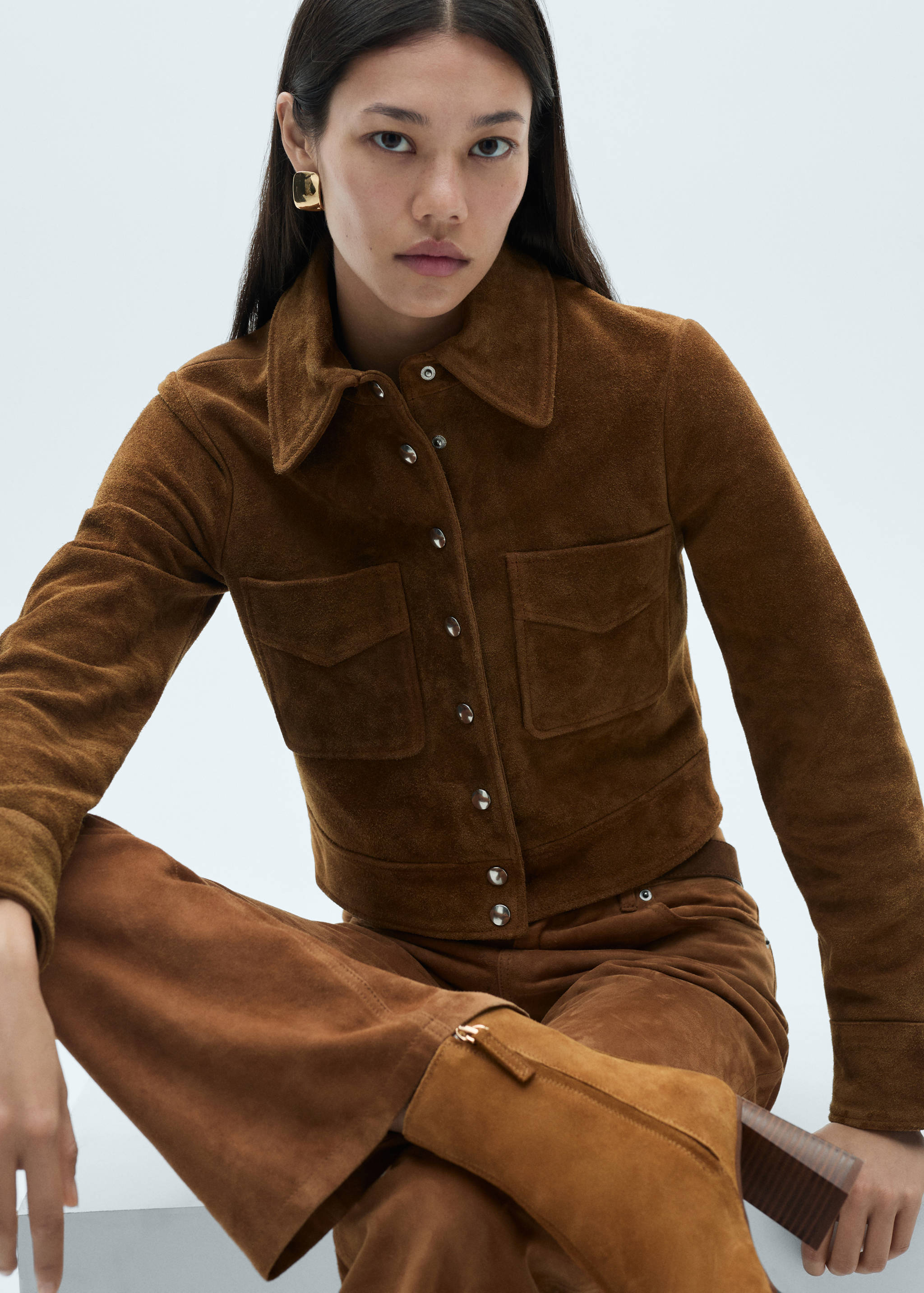 Zamszowe botki na obcasie - Plan ogólny