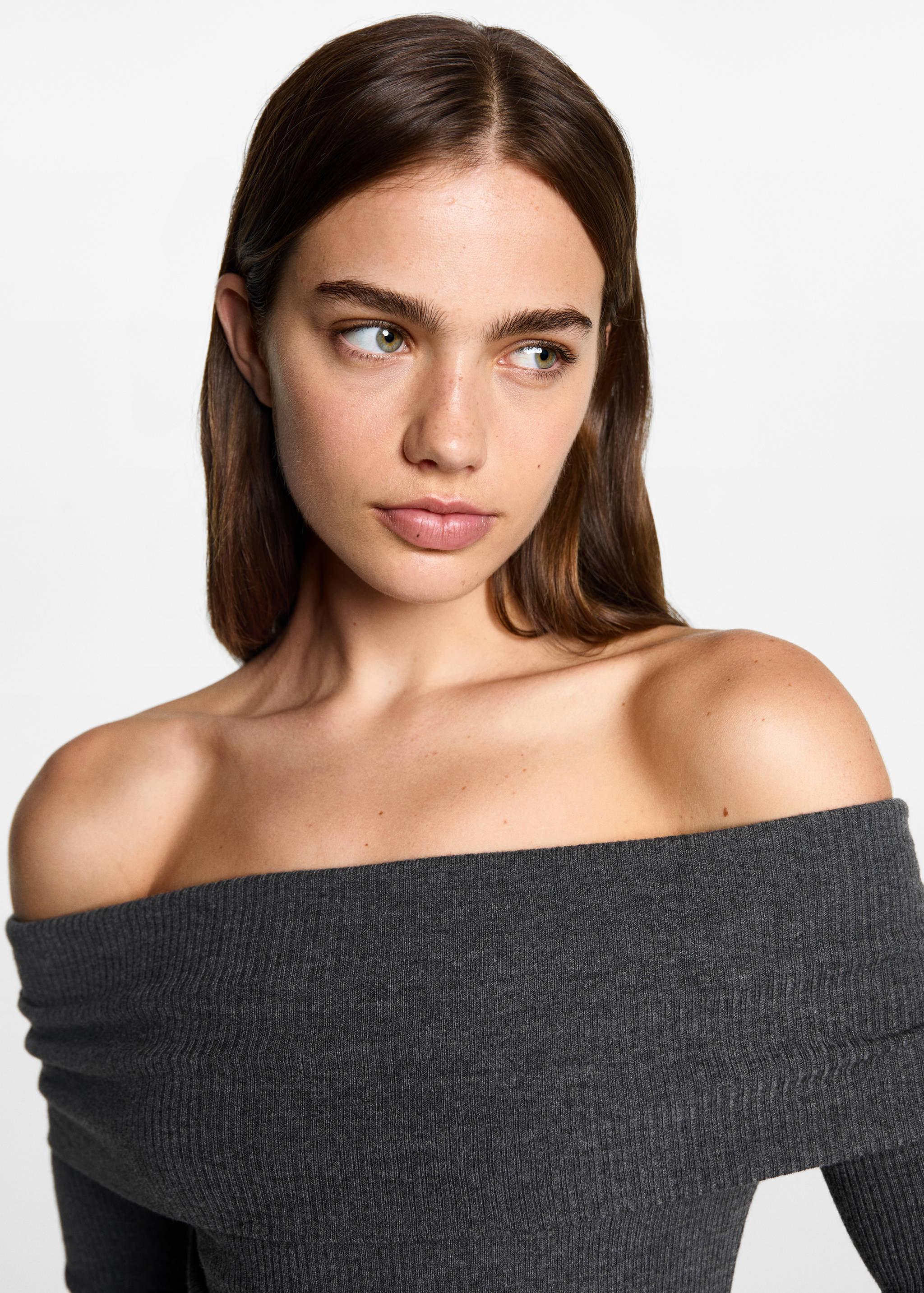 Vestido midi hombros descubiertos - Detalle del artículo 1