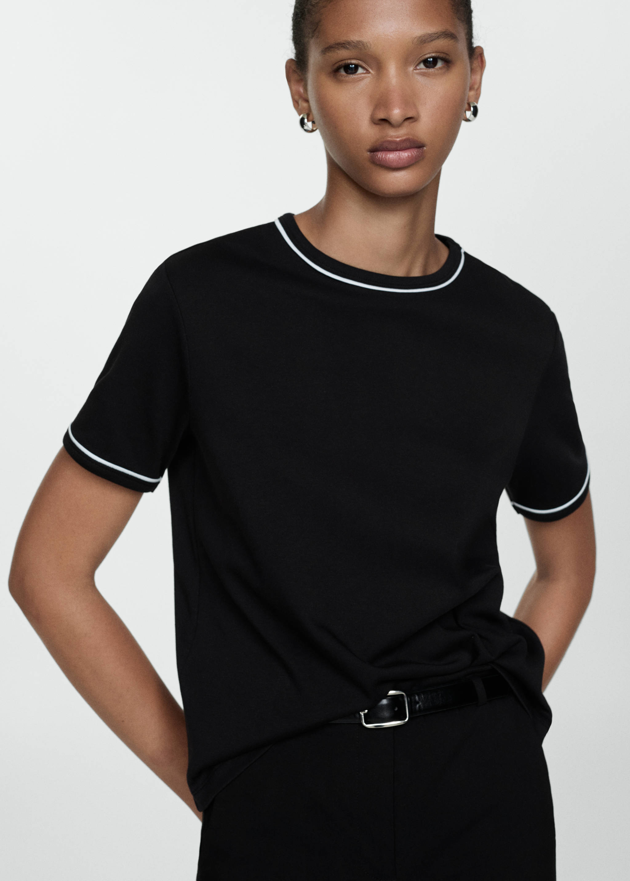 Βαμβακερό μπλουζάκι με τελείωμα σε αντίθεση - Μεσαίο πλάνο