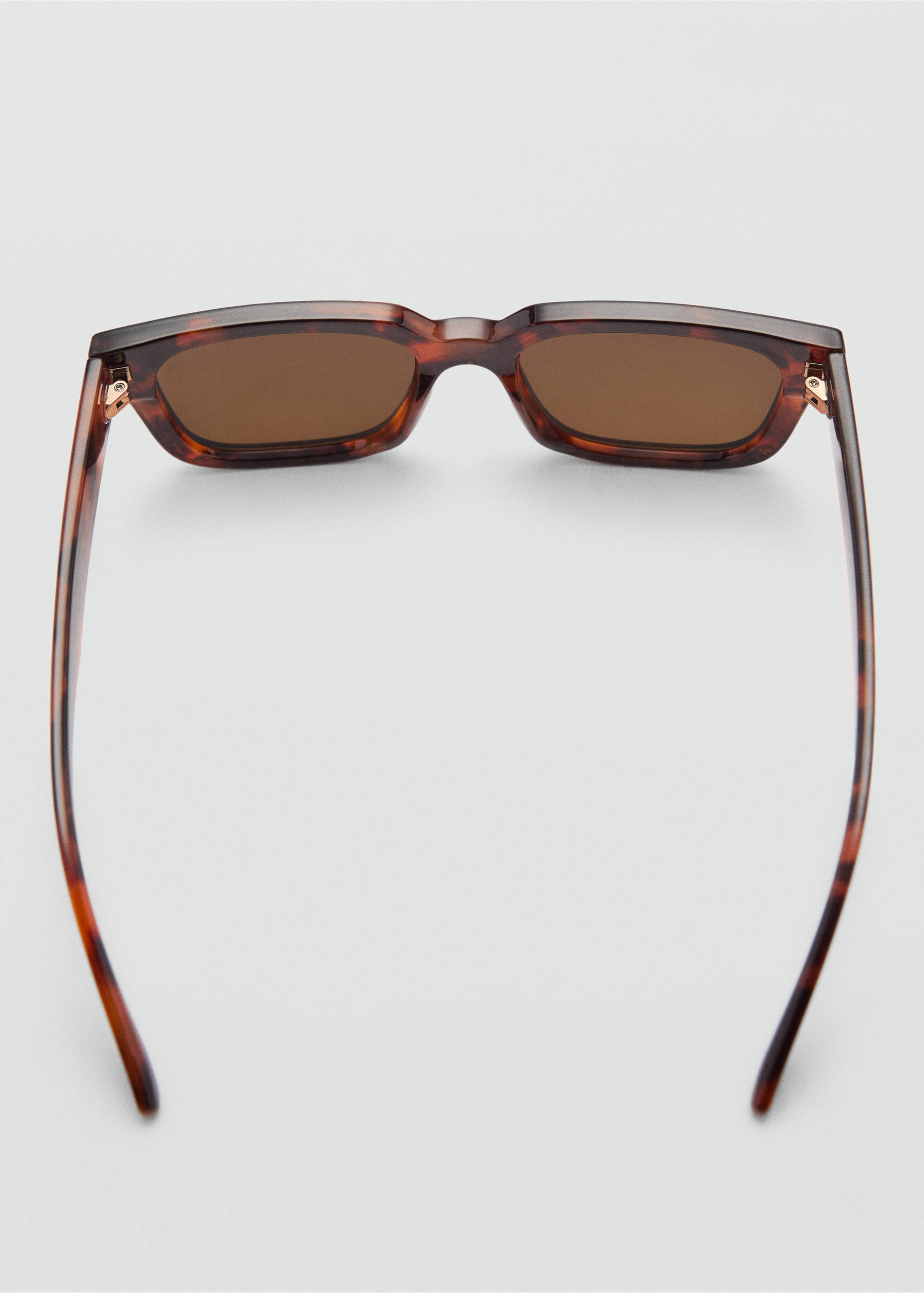Gafas de sol montura cuadrada - Detalle del artículo 1, Chocolate. Ref: 77094434-00.