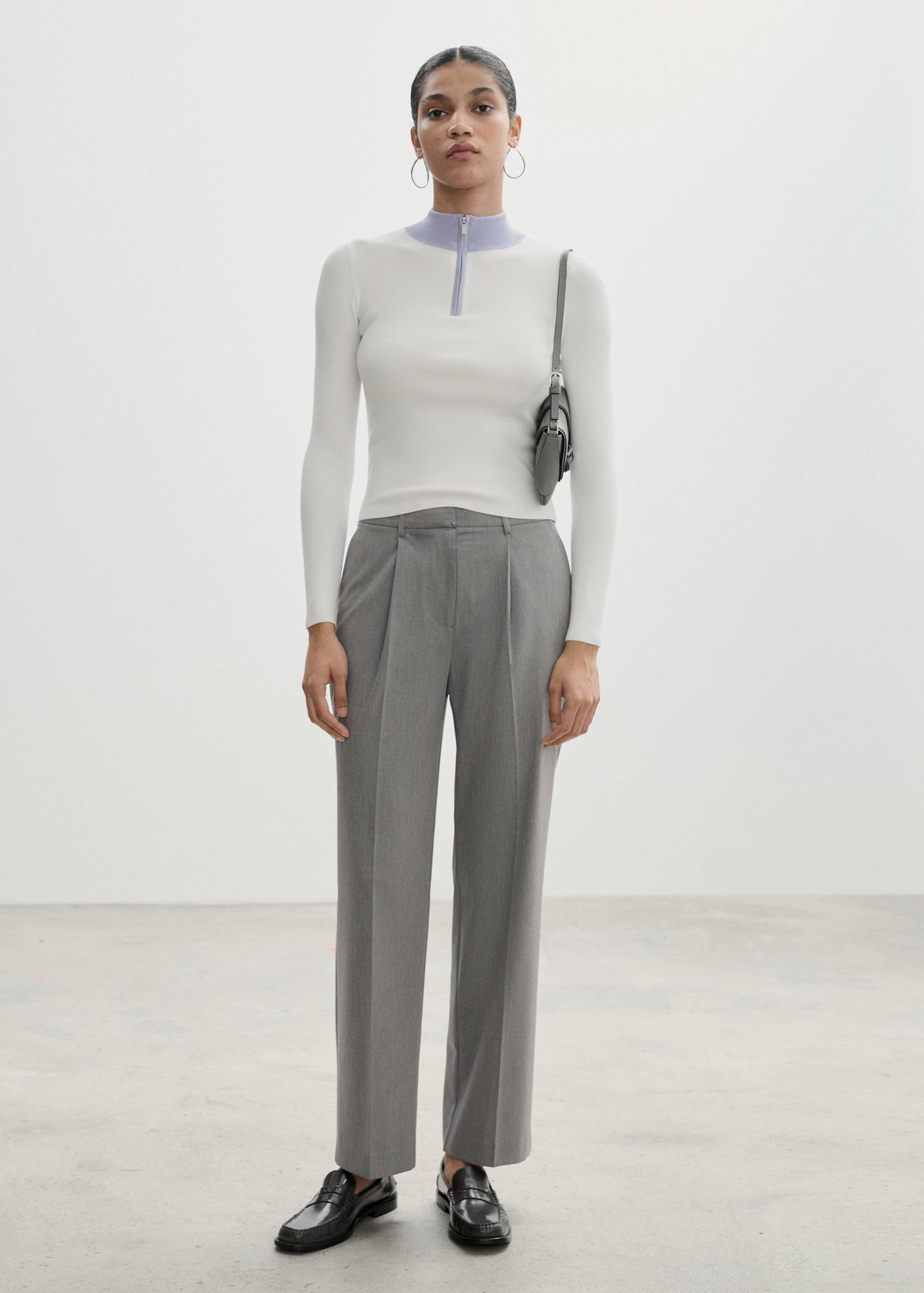 Pantalón recto pinzas - Plano general