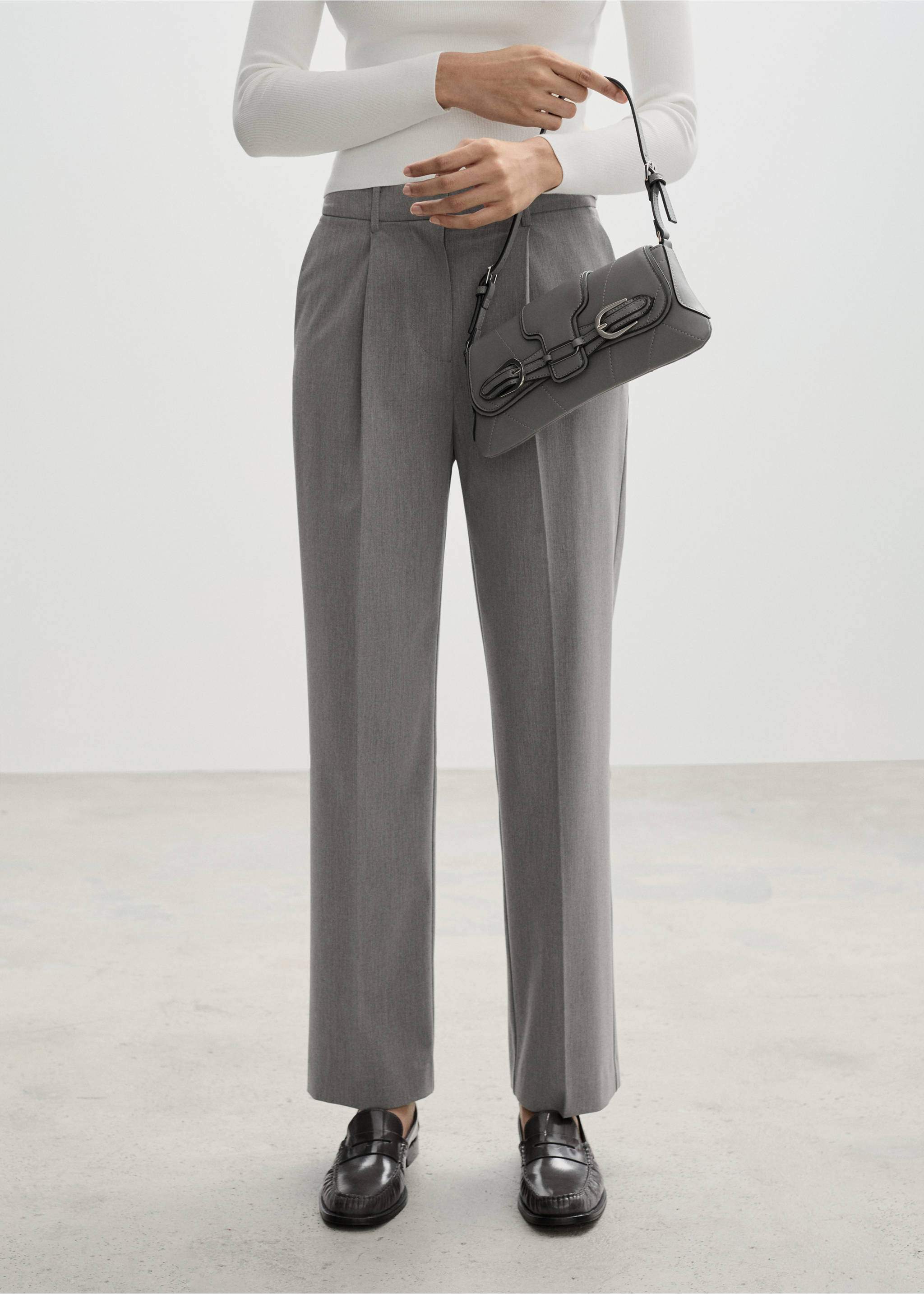 Straight-fit pleated trousers - Medium plane, Light Heather Grey. Ref: 77094438-00.