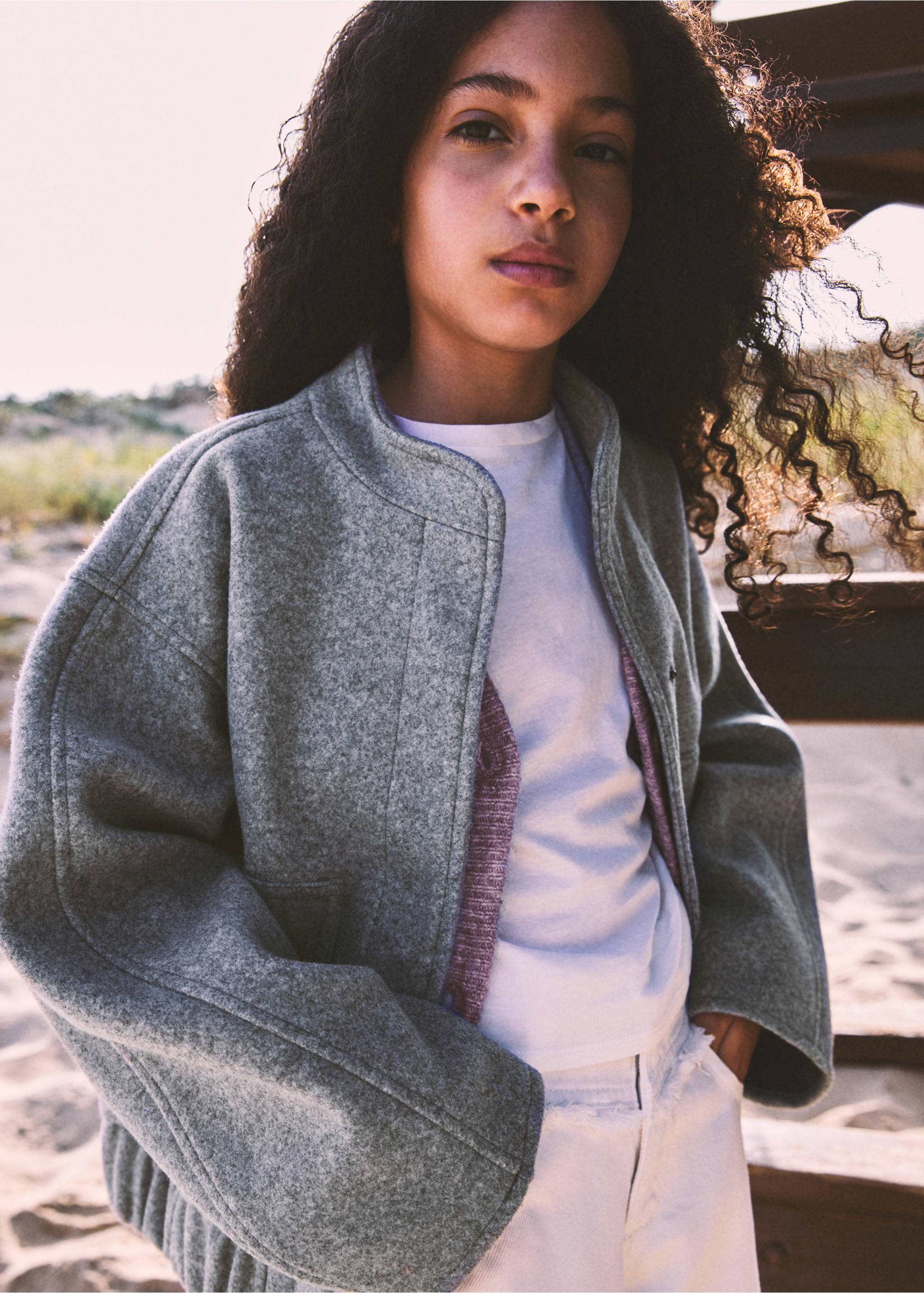 Bomber jacket with pocket - Details of the article 6, Grey. Ref: 77094440-00.