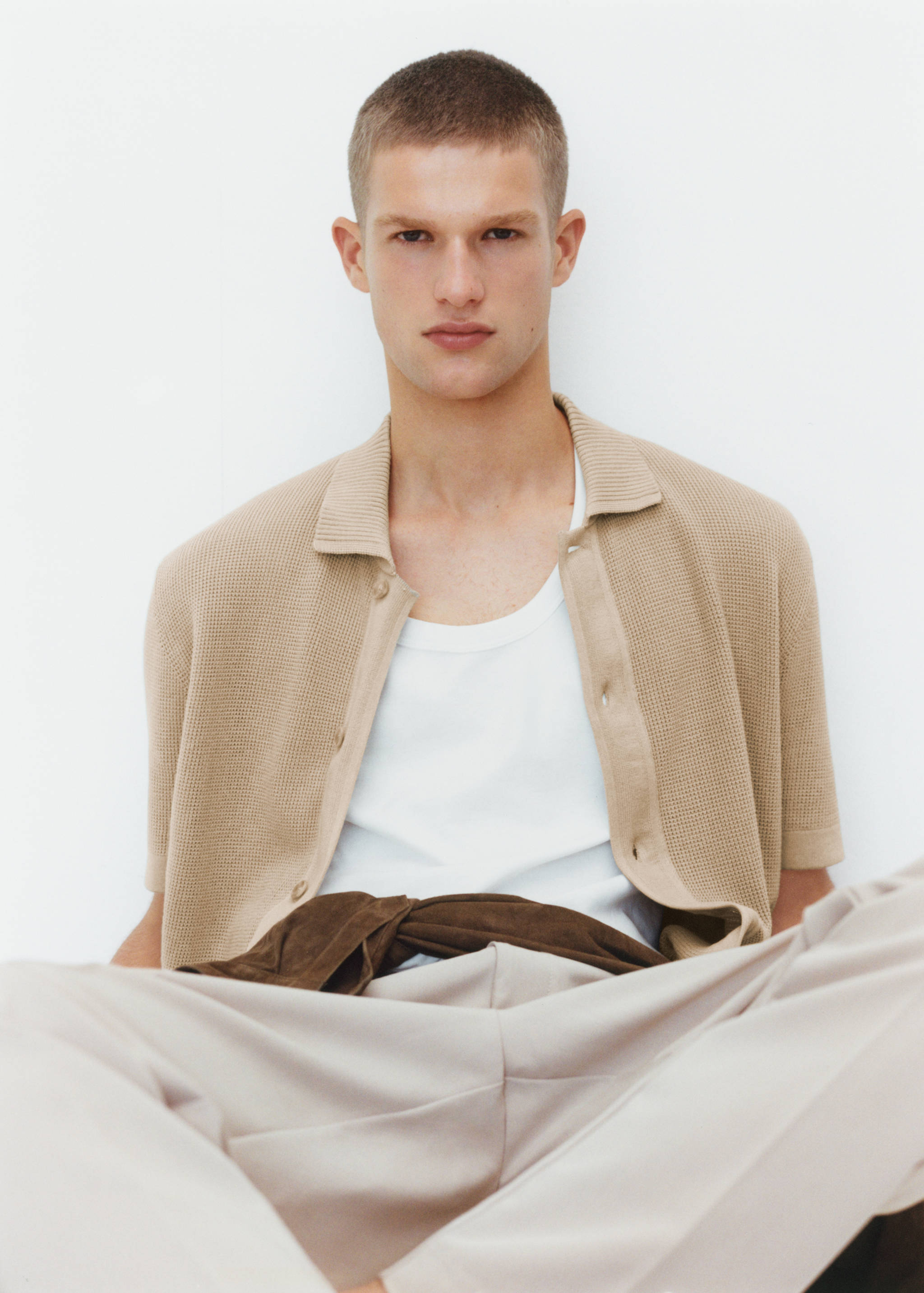 Gebreid poloshirt met microstructuur en knopen - Detail van het artikel 5