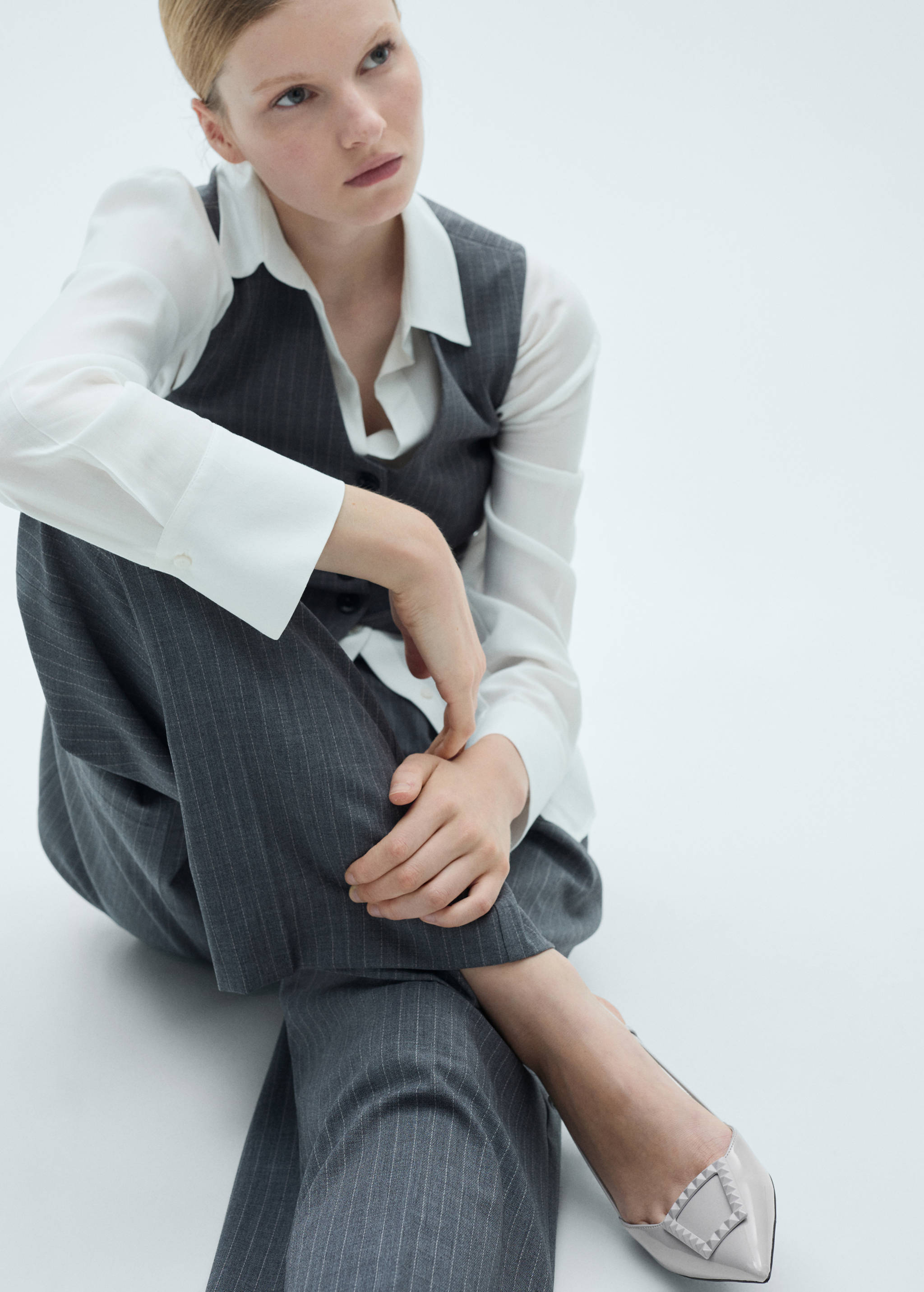 Patent leather slingback-heeled shoes - General plane