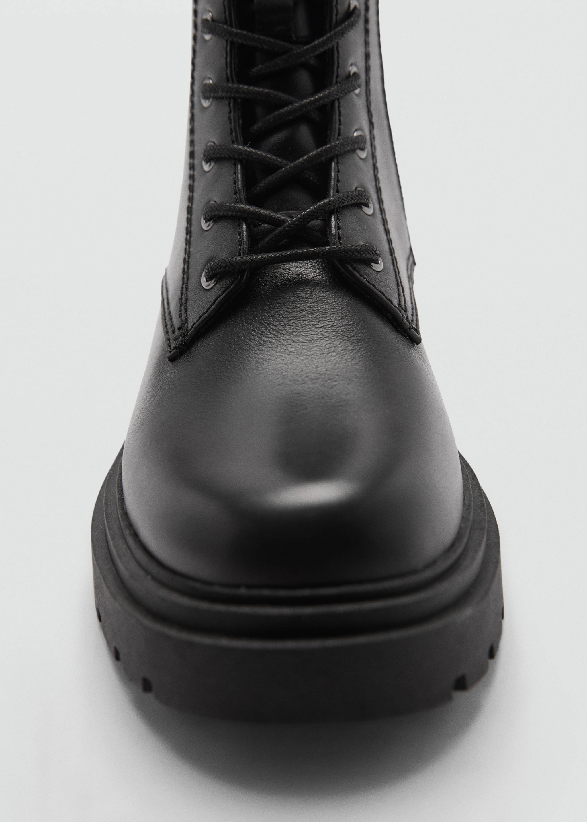 Botín piel cordones suela track - Detalle del artículo 3
