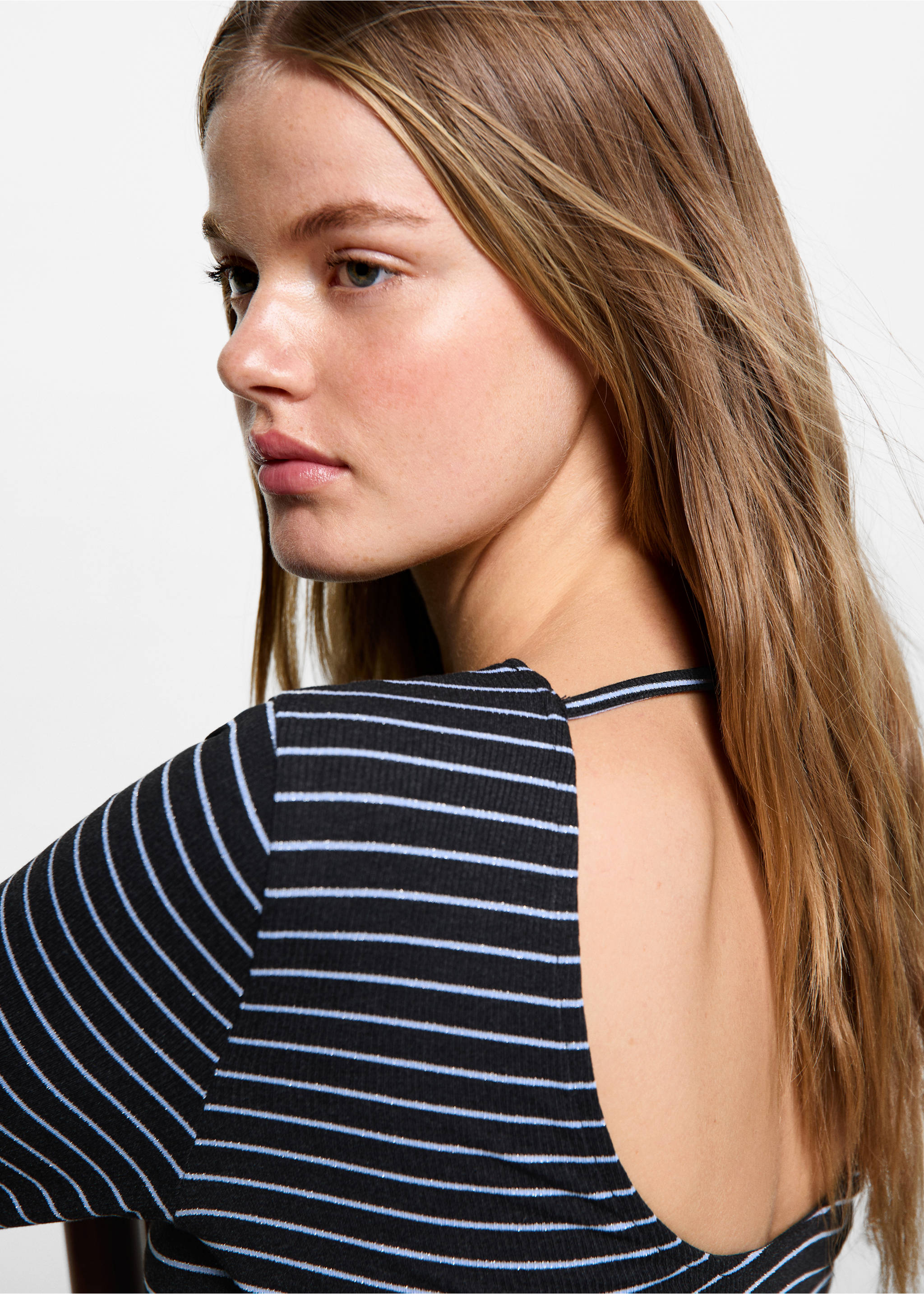 Sukienka z lureksu w paski z rozcięciem - Szczegóły artykułu 1, Szary. Ref: 77094782-00.