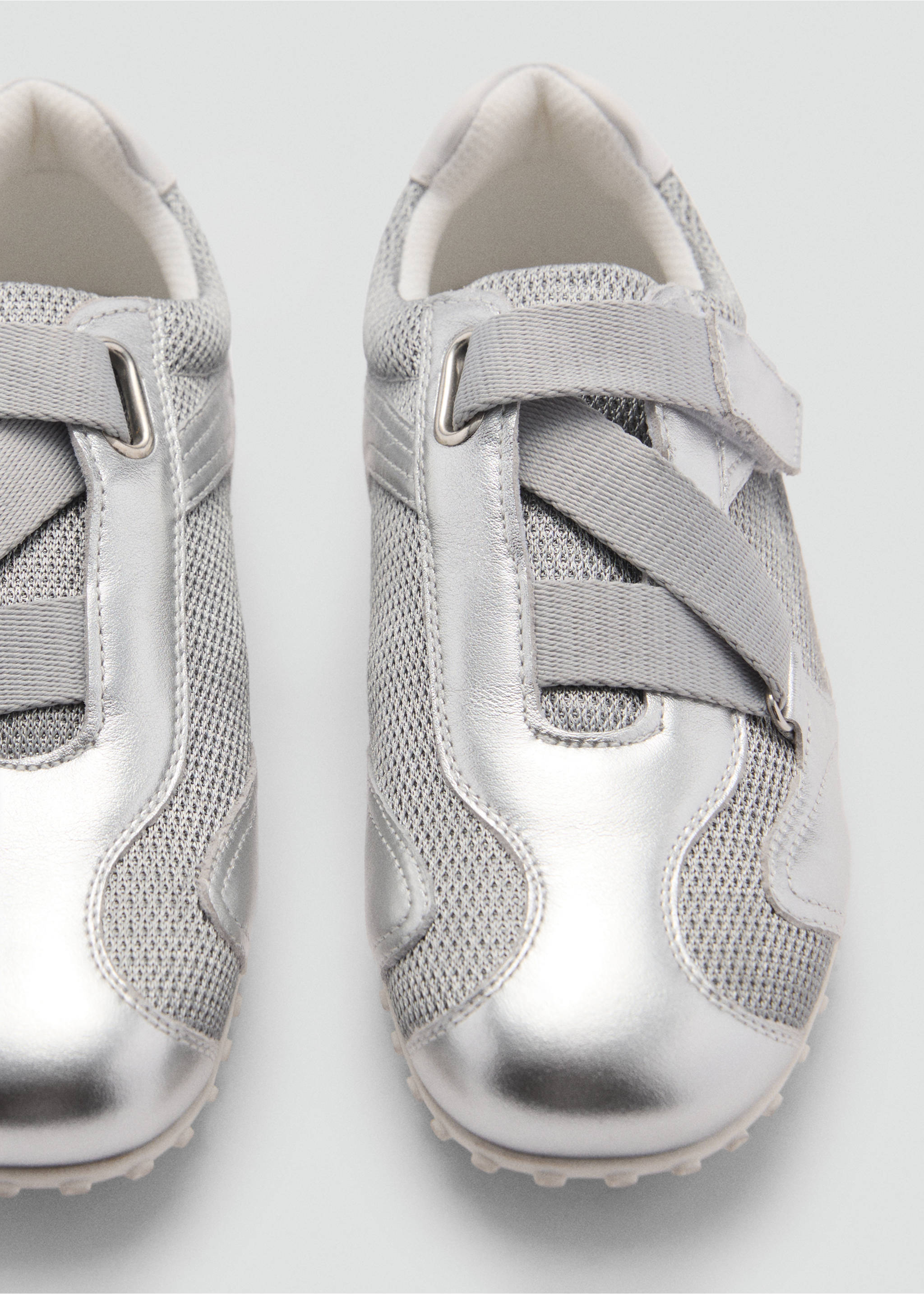 Sneakers van canvas en leer - Detail van het artikel 3, Zilver. Ref: 77094788-00.