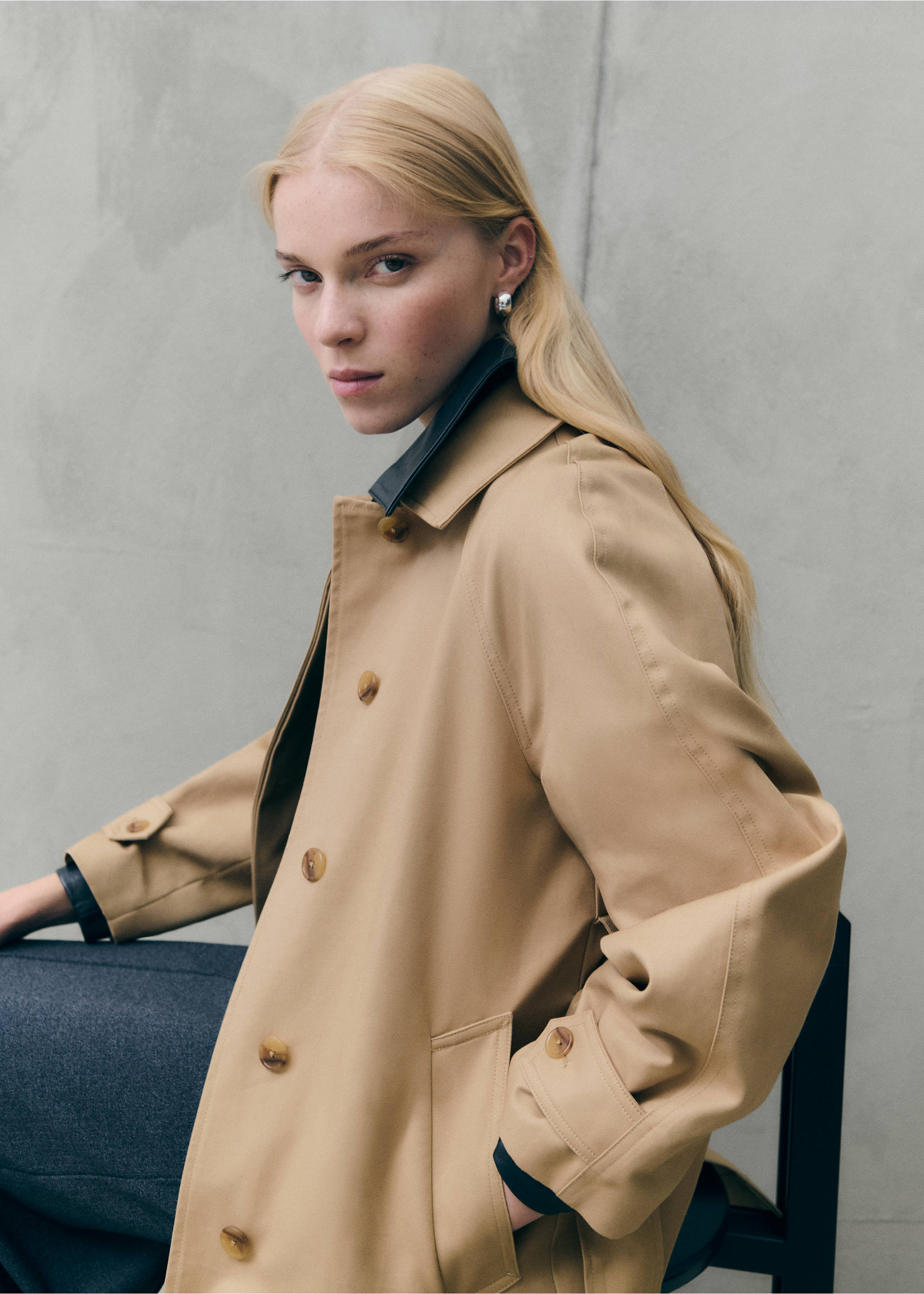 Cotton trench coat with belt - Details of the article 7, Medium Brown. Ref: 77095632-00.