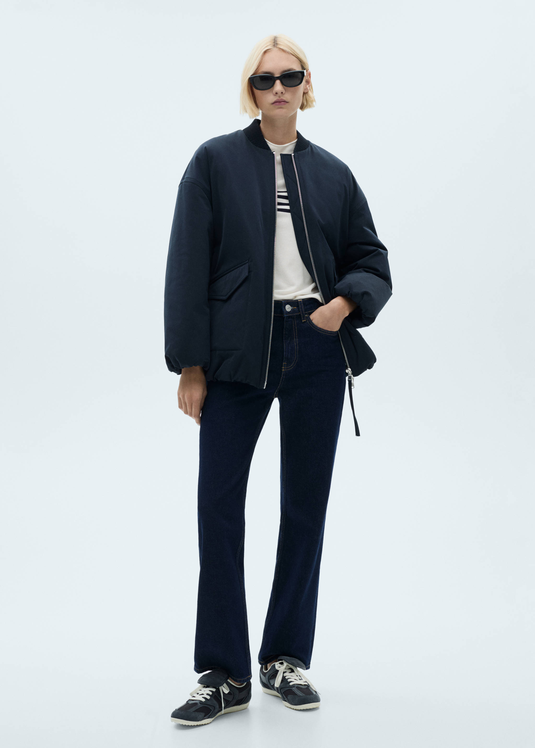 Striped fine-knit sweater - General plane