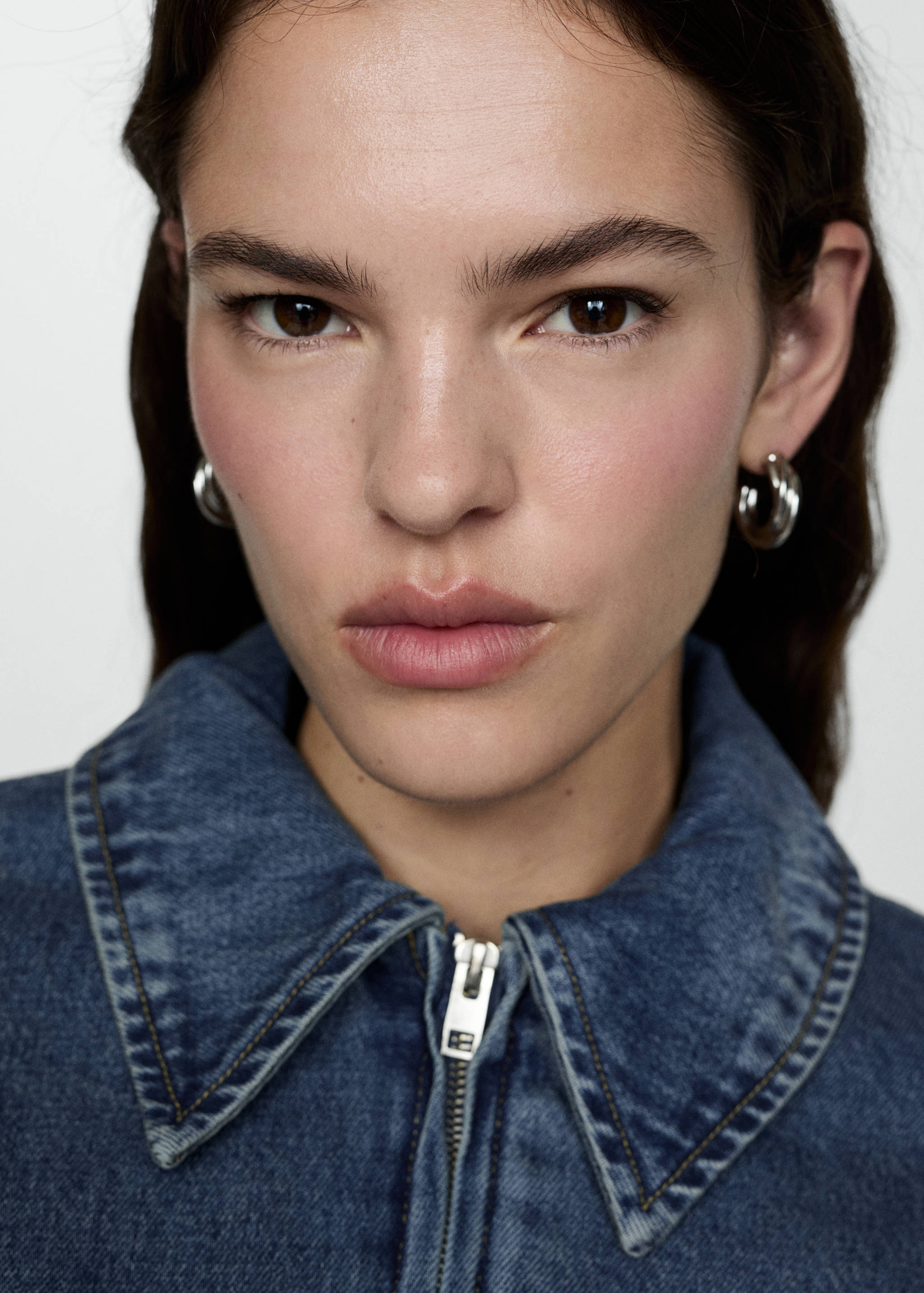 Pocketed denim jacket - Details of the article 1
