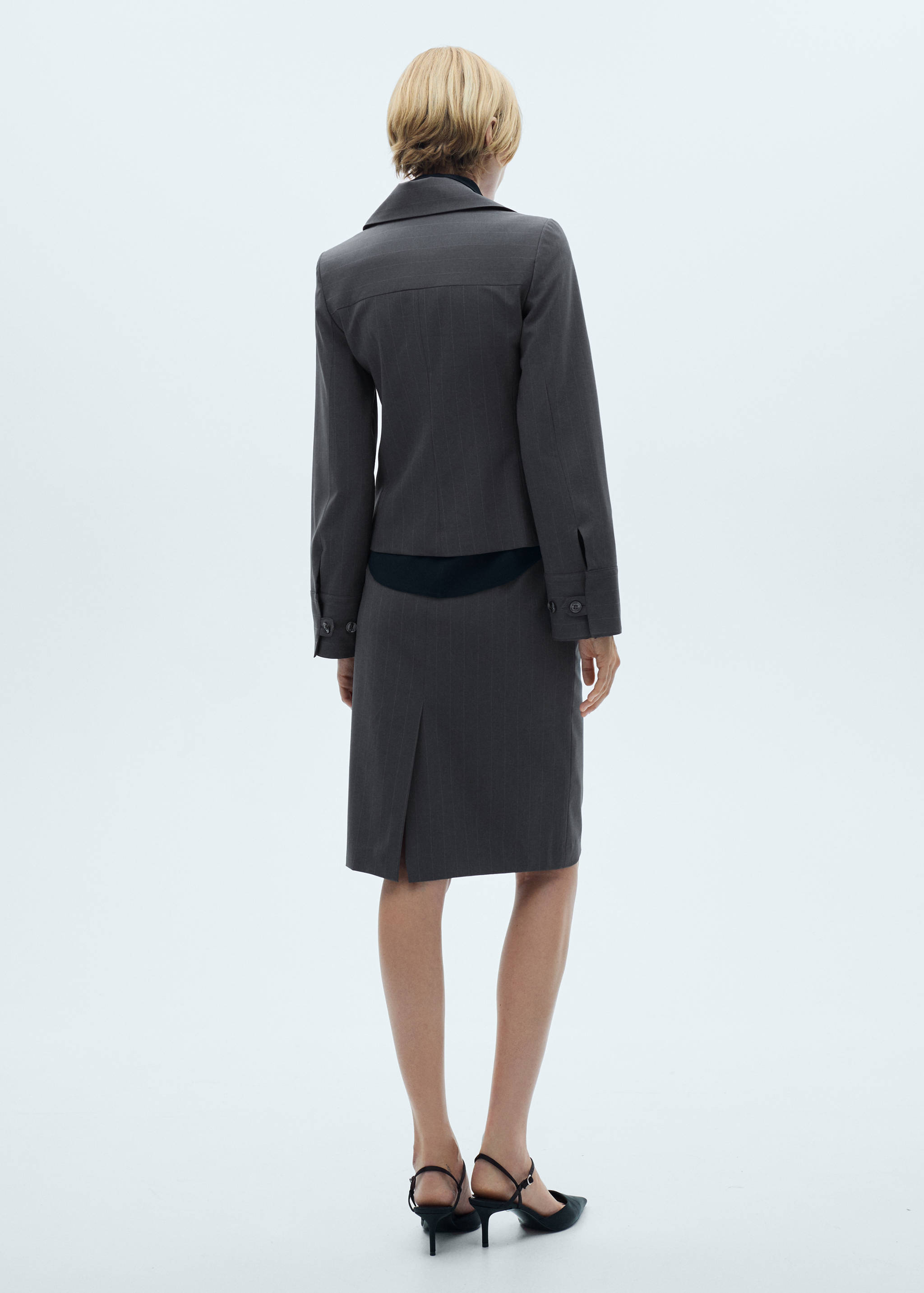 Lång kritstrecksrandig pennkjol - Artikelns baksida