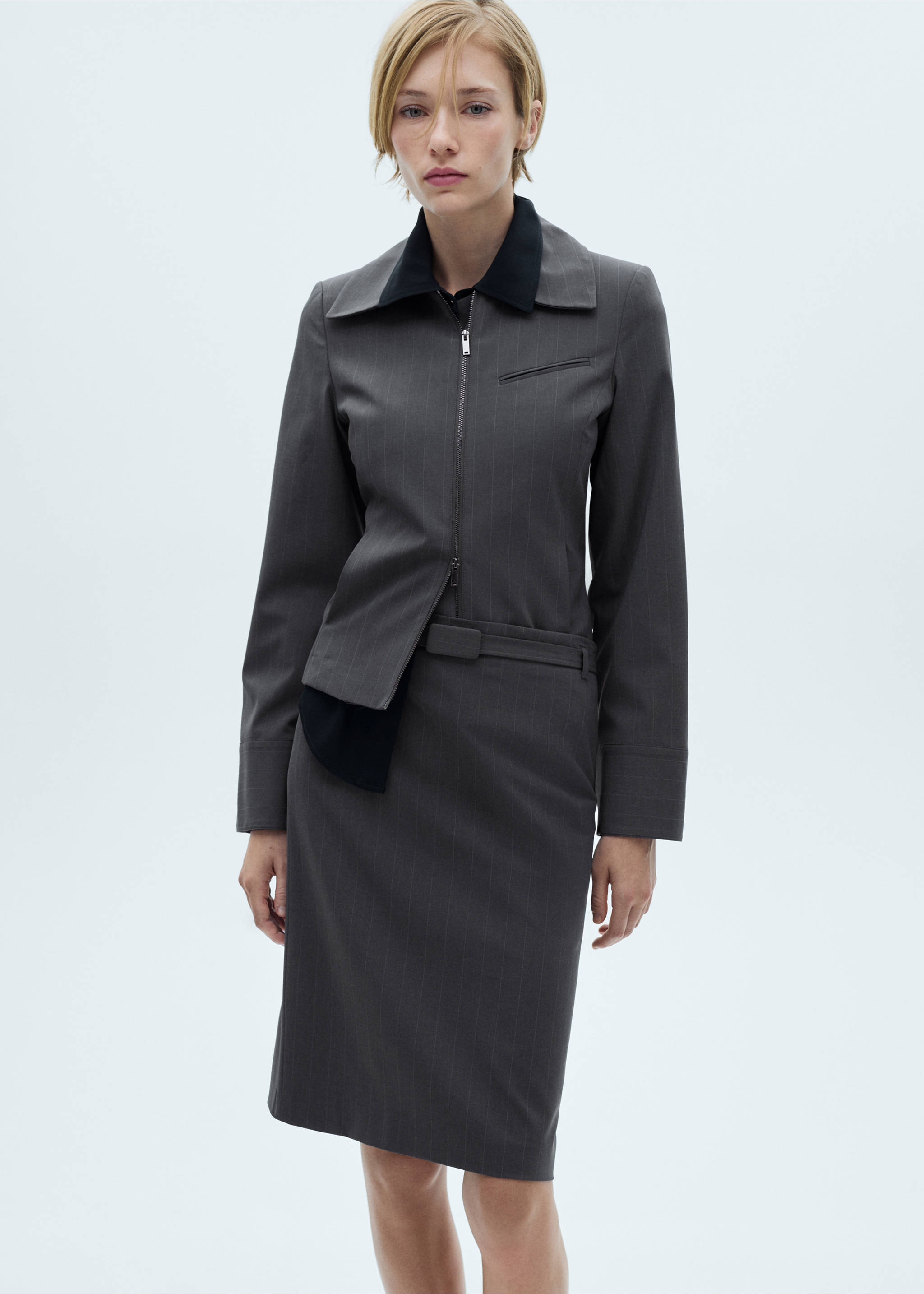 Pinstripe pencil skirt - Details of the article 1, Grey. Ref: 77095649-00.