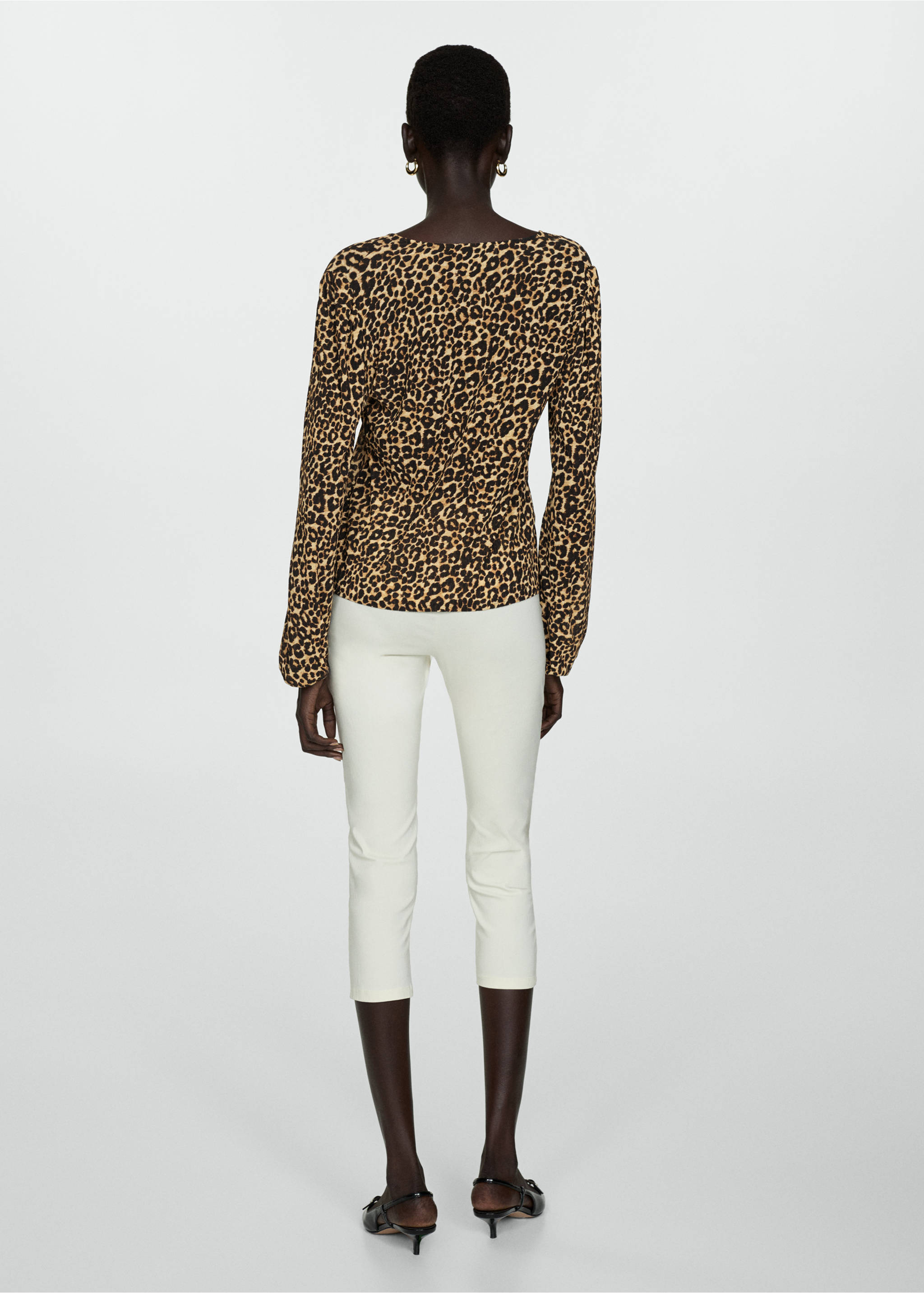 Animal-print blouse - Reverse of the article, Brown. Ref: 77095654-00.