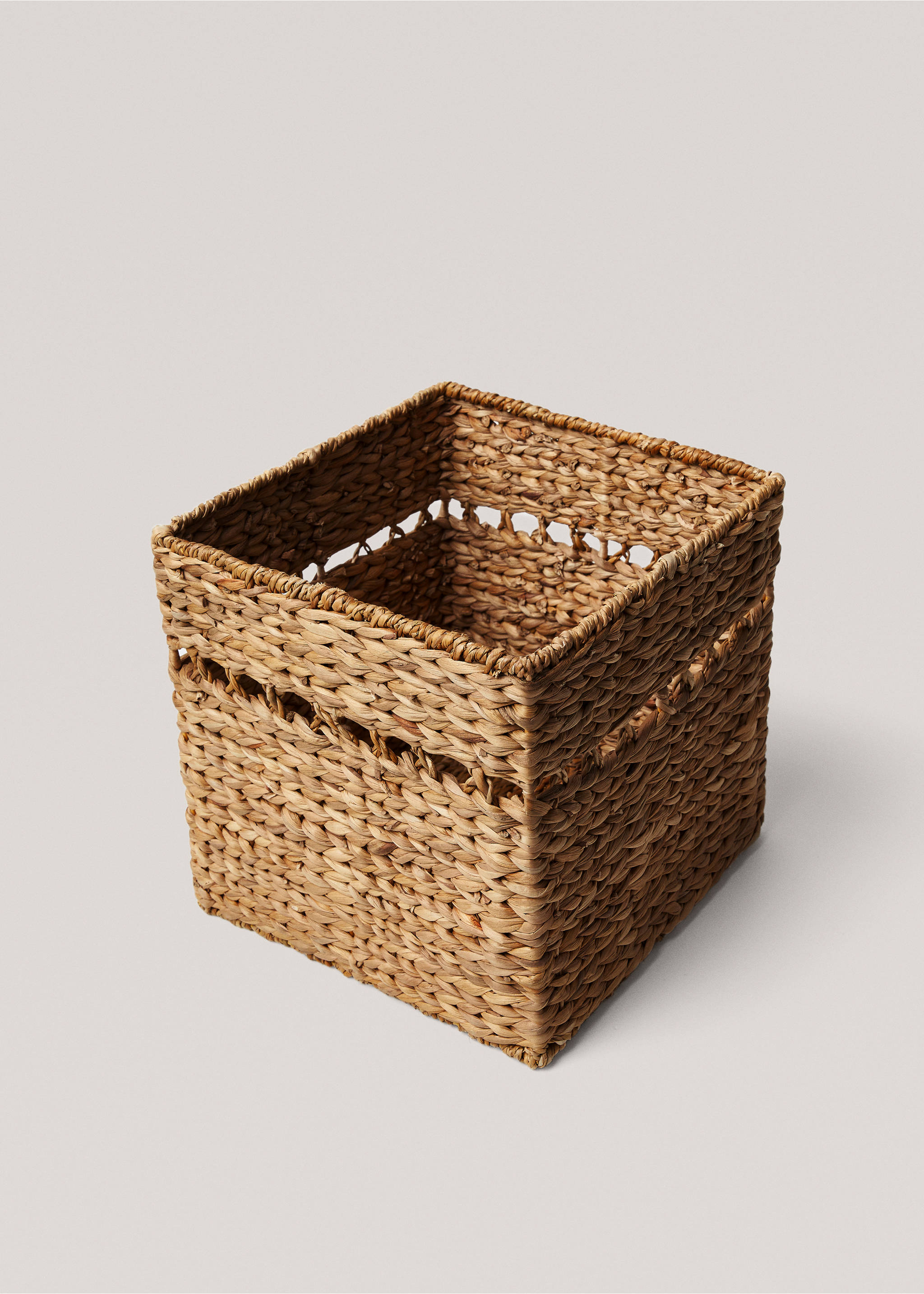 Square basket 32x32cm - Details of the article 1, Brown. Ref: 77095656-00.