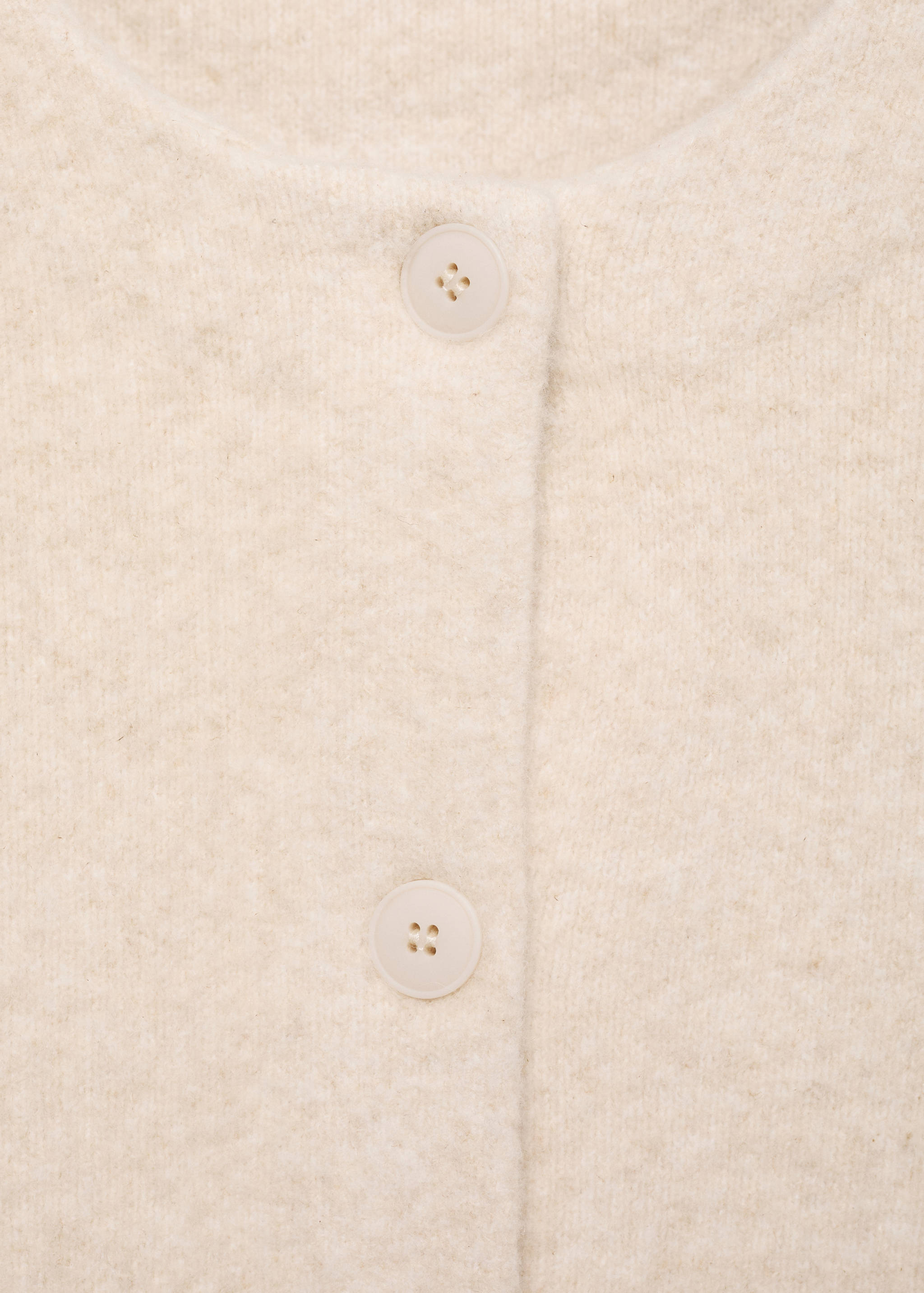 Knitted coat with detachable scarf - Details of the article 8