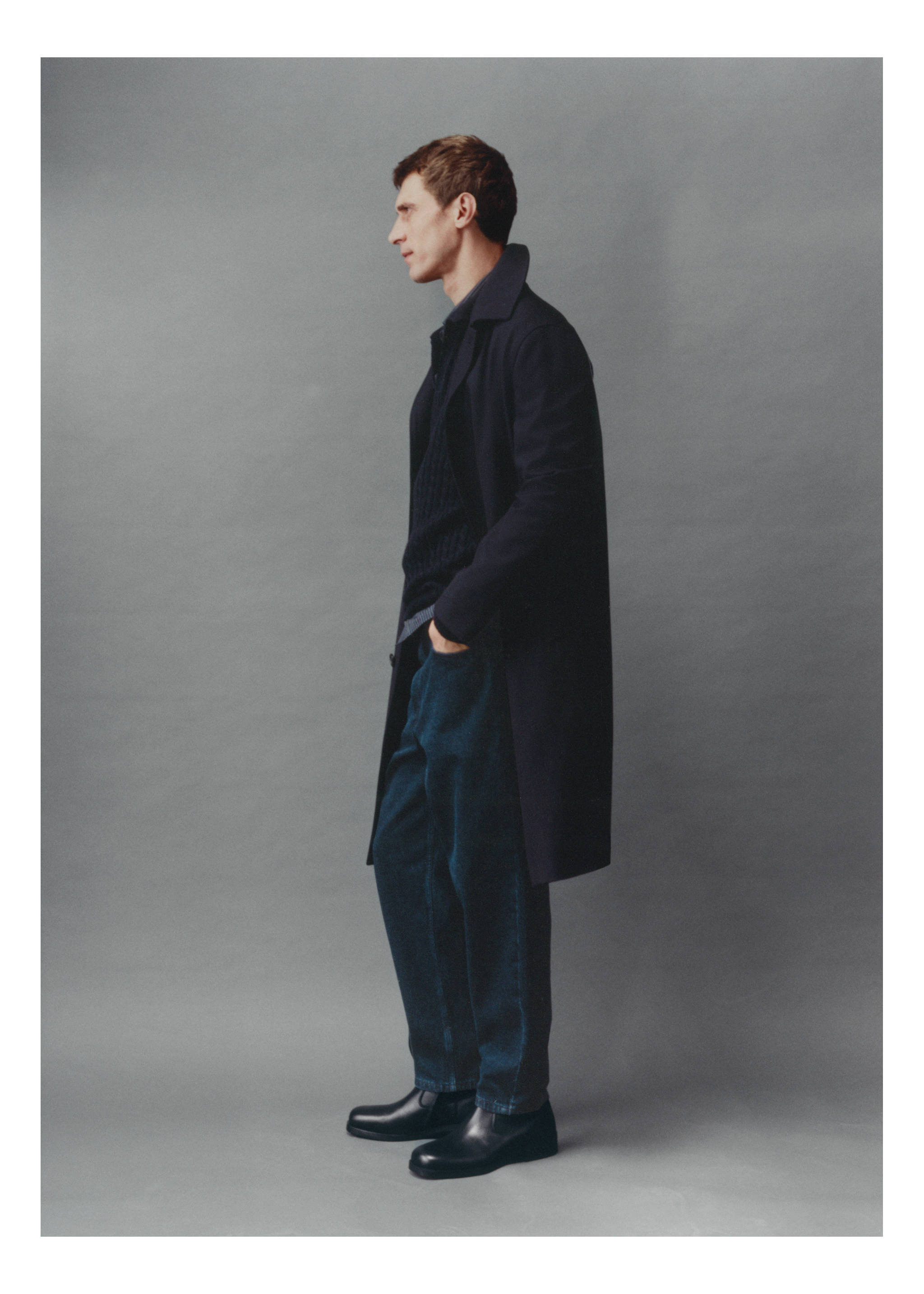 Oversized-Trenchcoat aus Comfort-Stretch-Gewebe - Detail des Artikels 4, Dunkles Marineblau. Ref: 77095959-00.