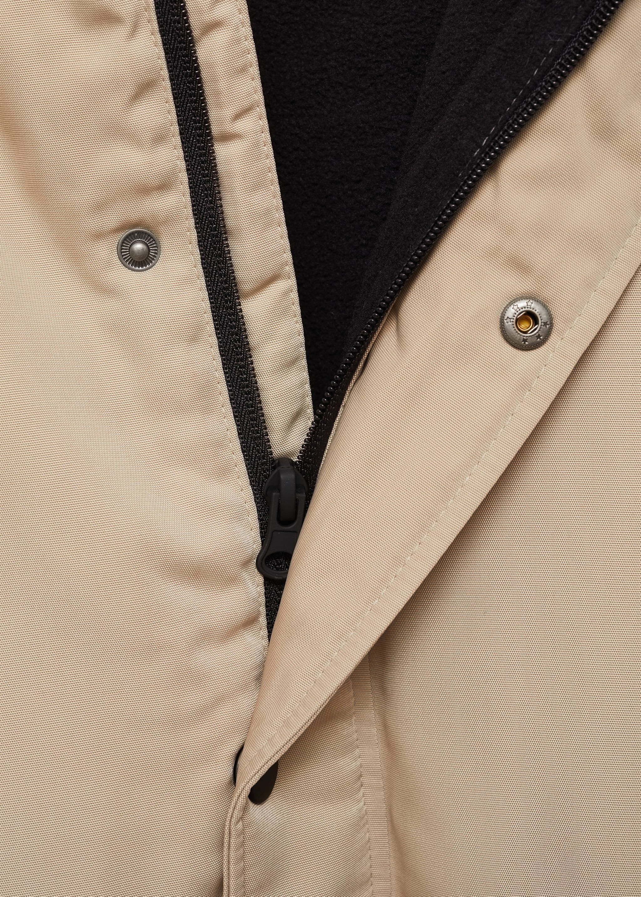 Anorak à capuche - Détail de l'article 8