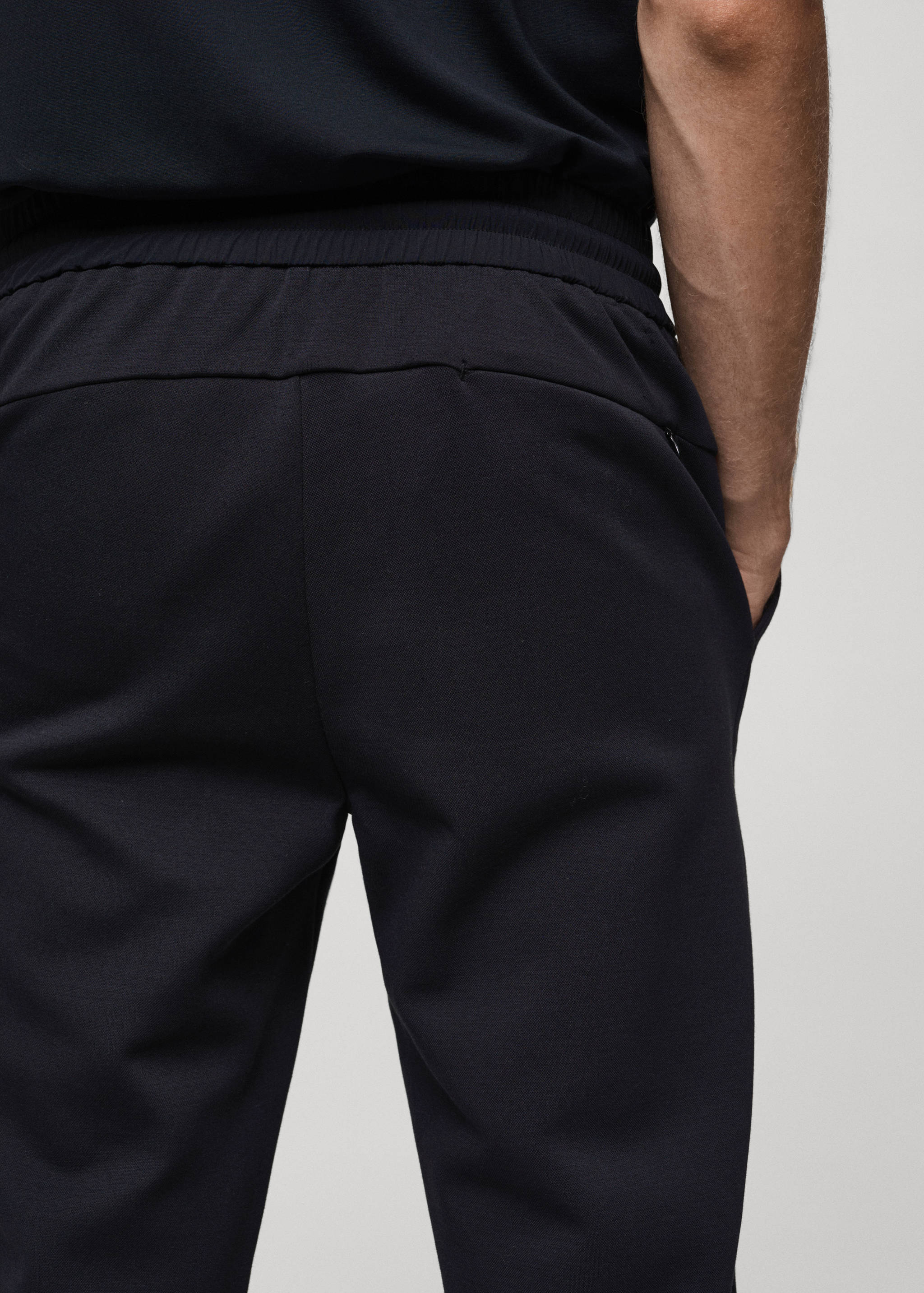 Strukturierte Jogger-Pants mit geruchshemmender Technologie - Detail des Artikels 6