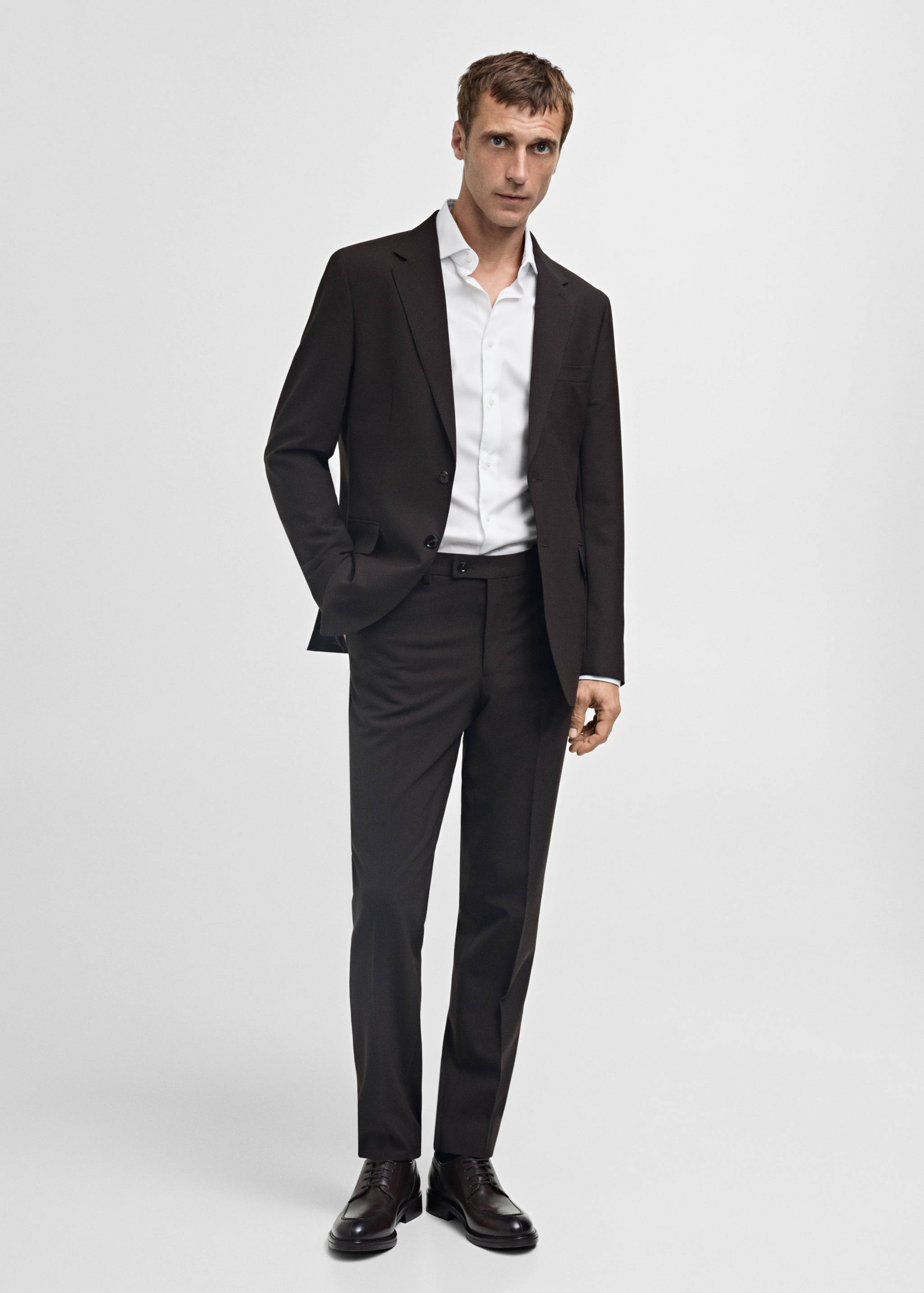 Camisa slim fit de 100% algodão - Plano geral