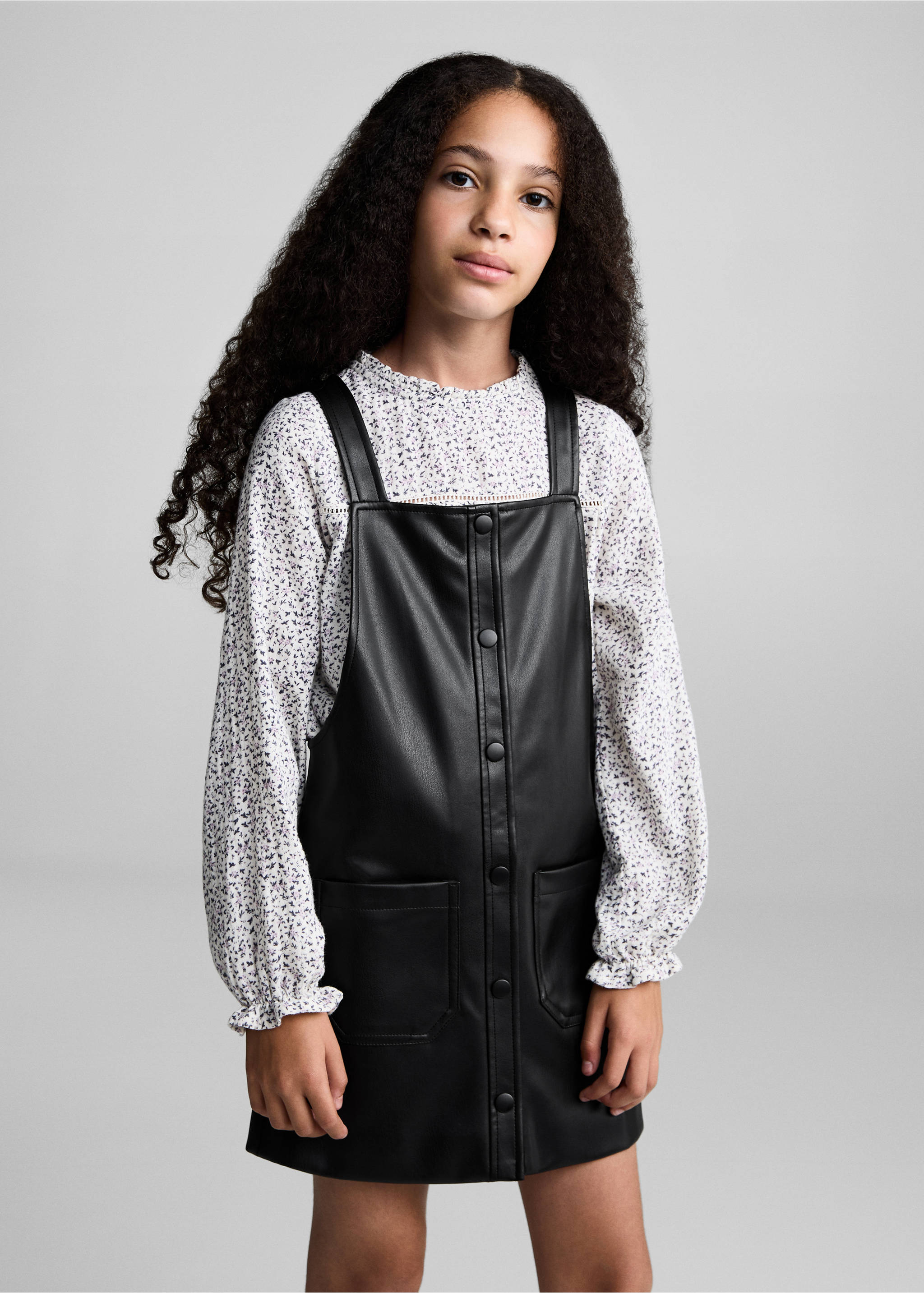 Faux-leather pinafore dress - Medium plane, Black. Ref: 77095970-00.