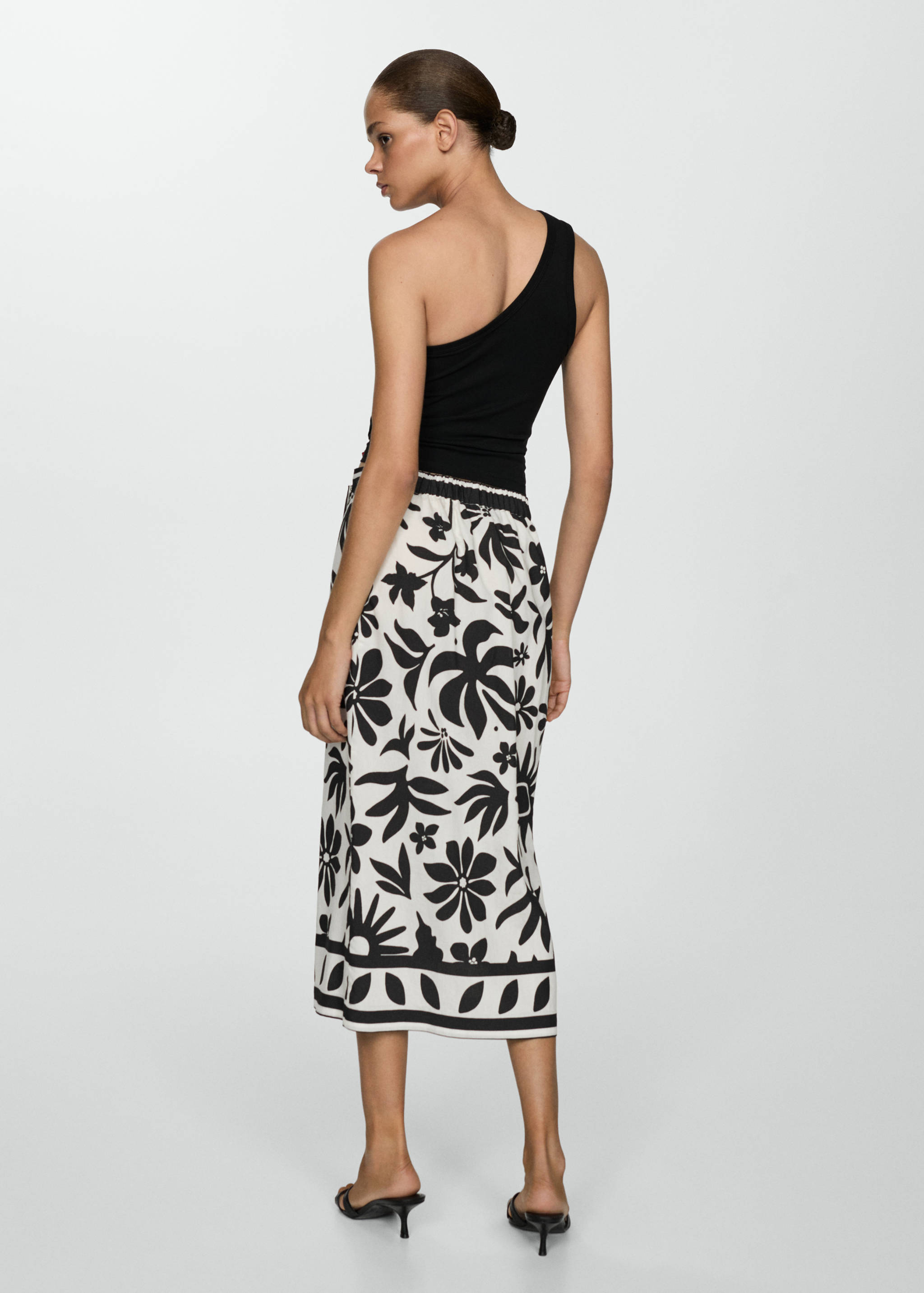 Floral-print wrap skirt - Reverse of the article