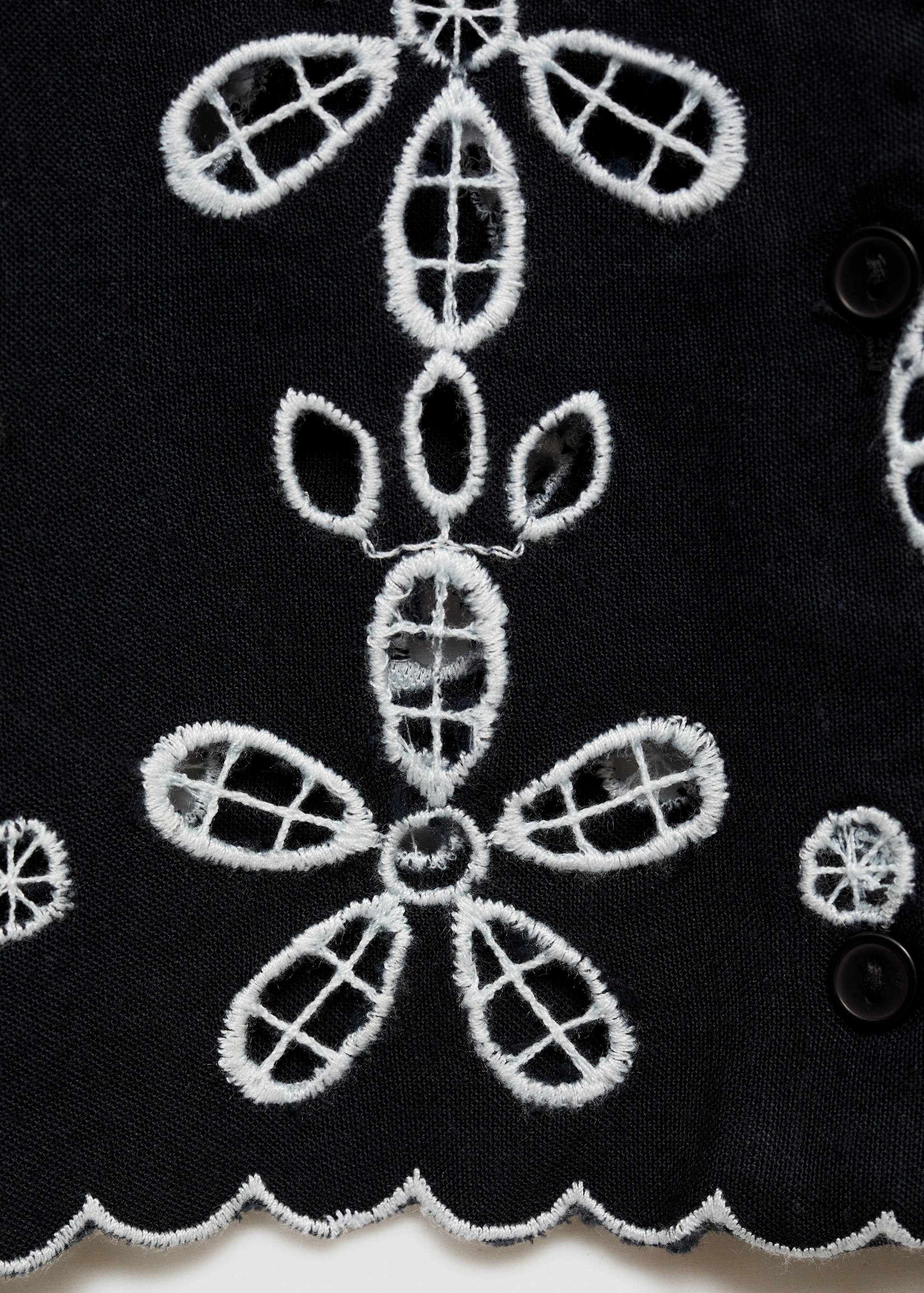 Embroidered crop top - Details of the article 0